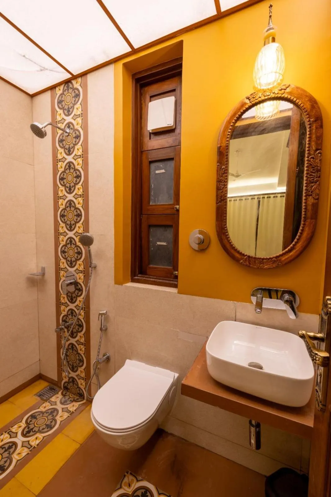 Bathroom in Ishaan Holiday Home