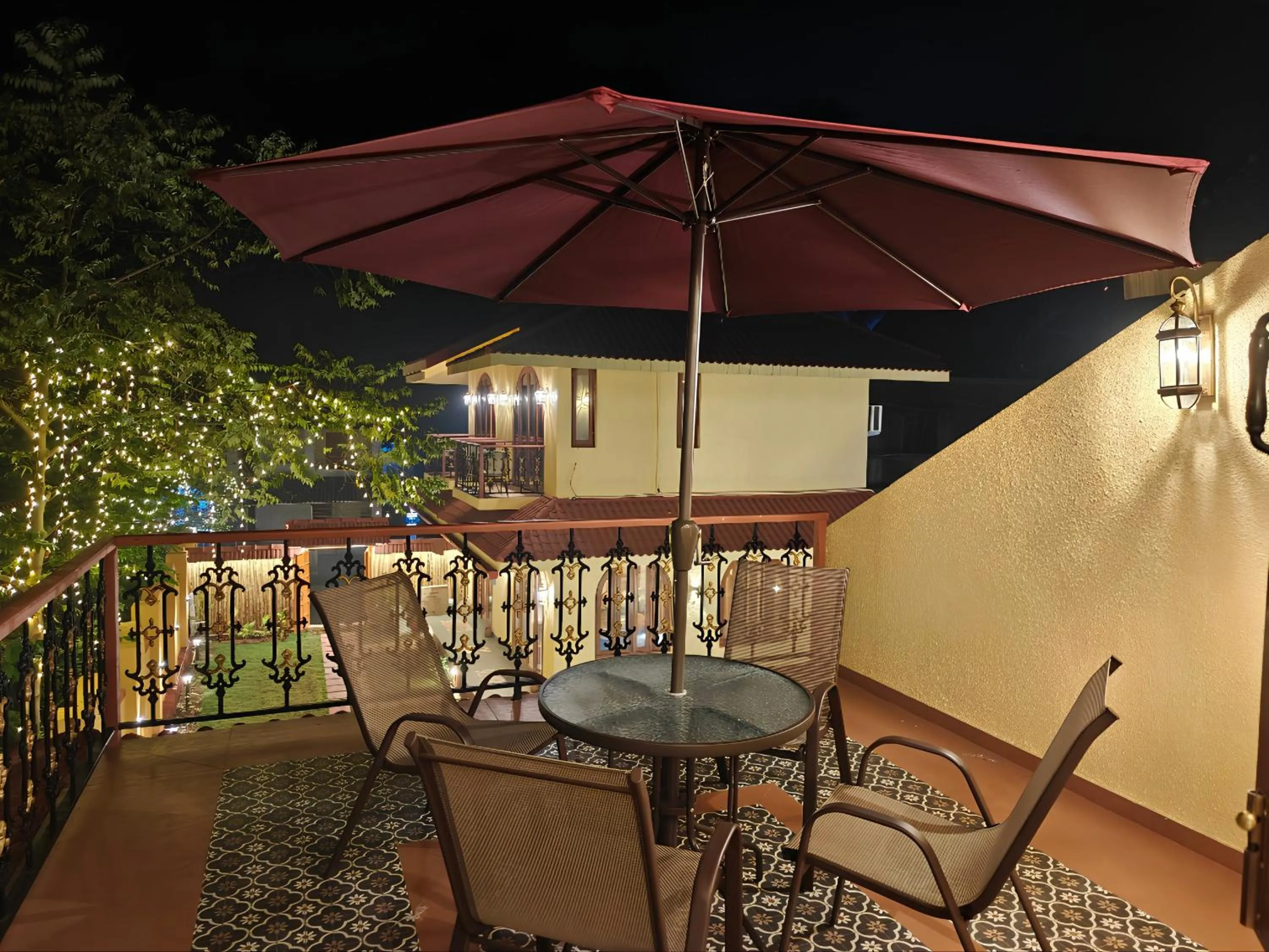 Balcony/Terrace in Ishaan Holiday Home