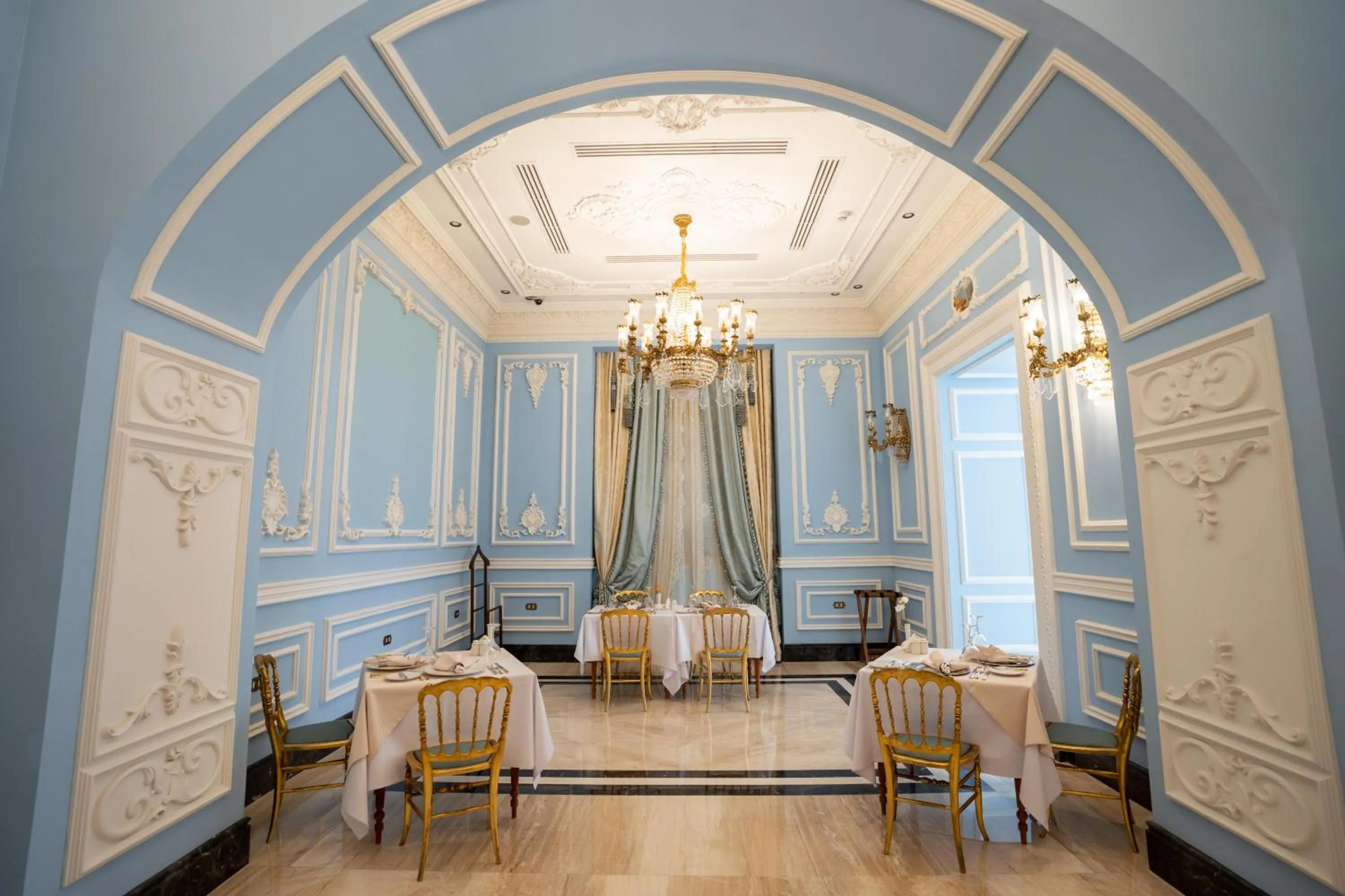 Restaurant/places to eat, Bed in Rixos Montaza Alexandria