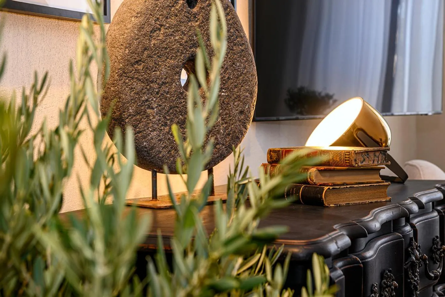 Seating area in L'Isle de Leos Hotel & Spa - MGallery Collection