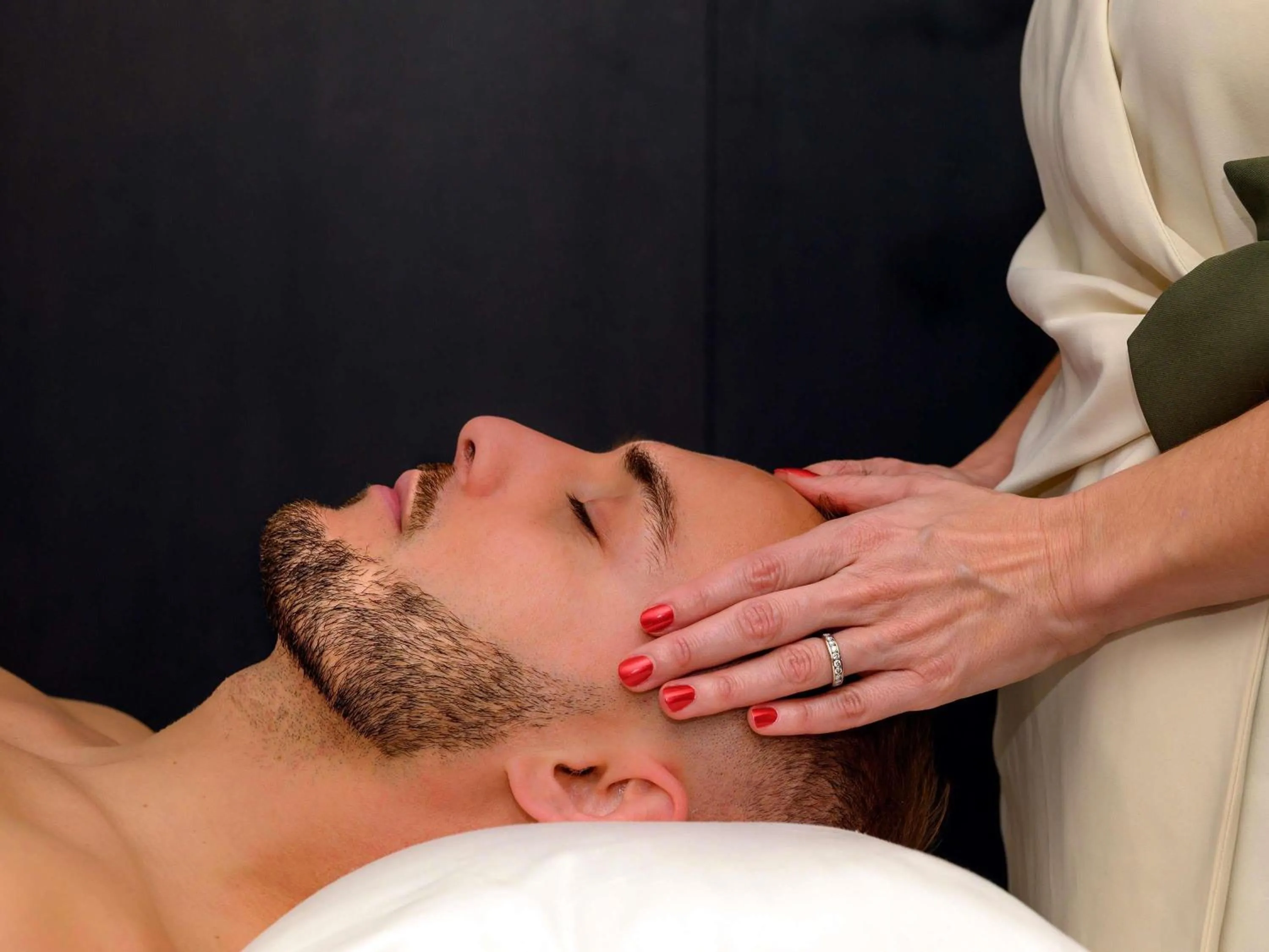 Spa and wellness centre/facilities in L'Isle de Leos Hotel & Spa - MGallery Collection