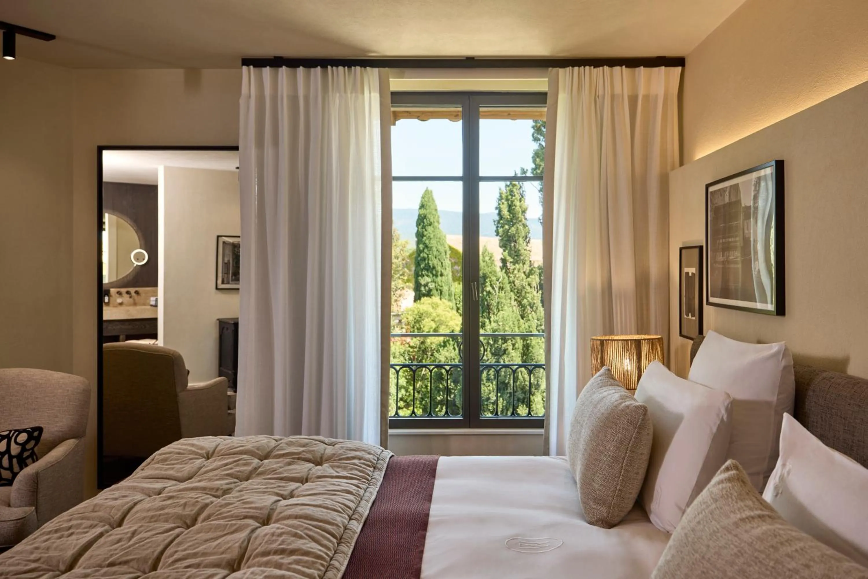 Bed in L'Isle de Leos Hotel & Spa - MGallery Collection