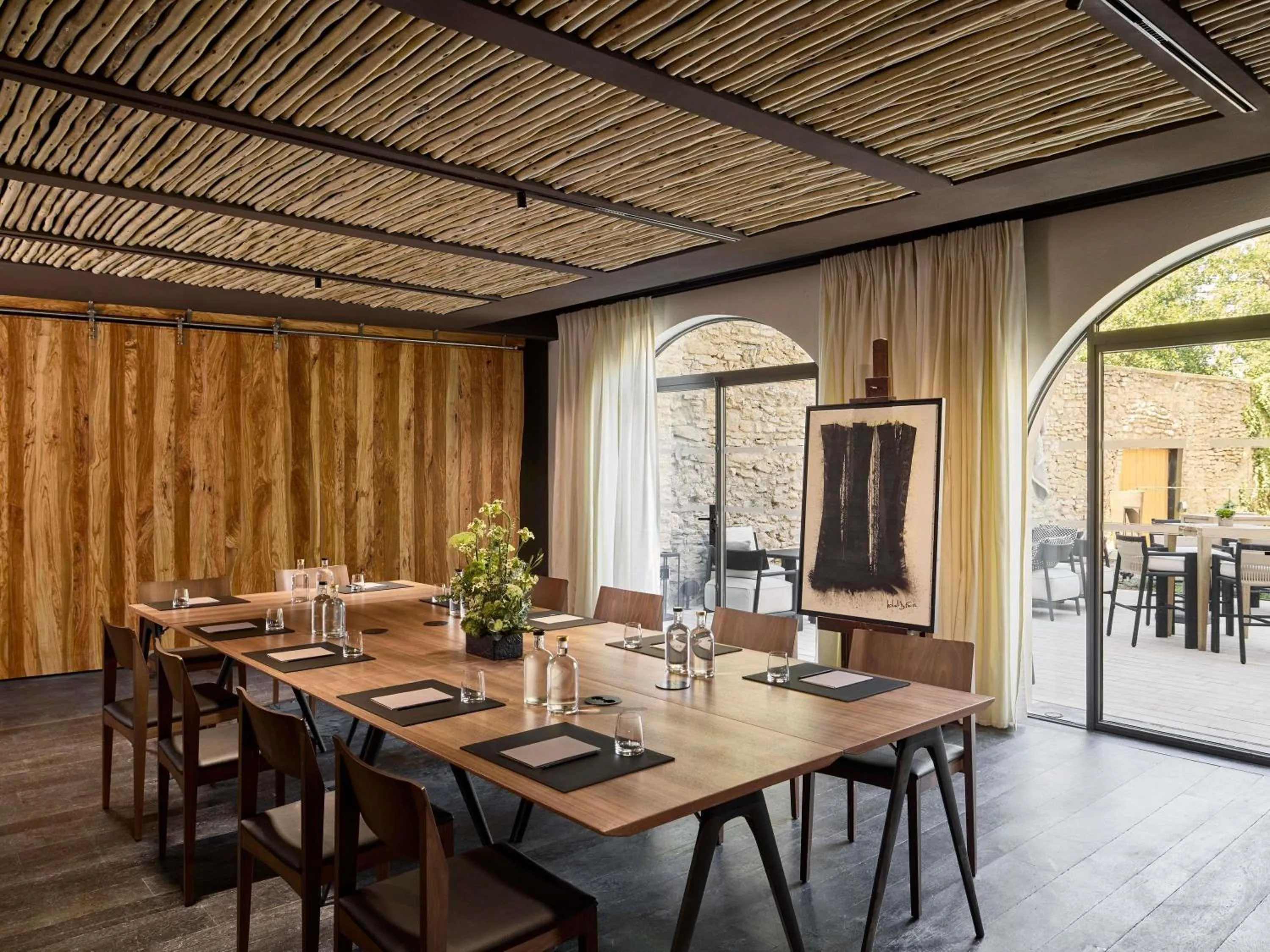 Meeting/conference room in L'Isle de Leos Hotel & Spa - MGallery Collection