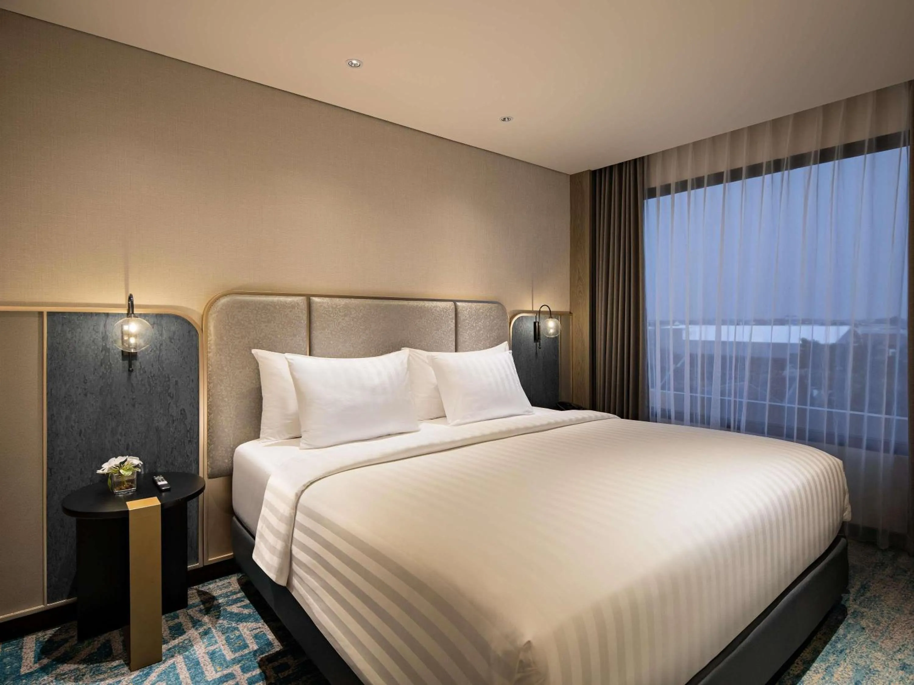 Bedroom, Bed in Mercure Madiun