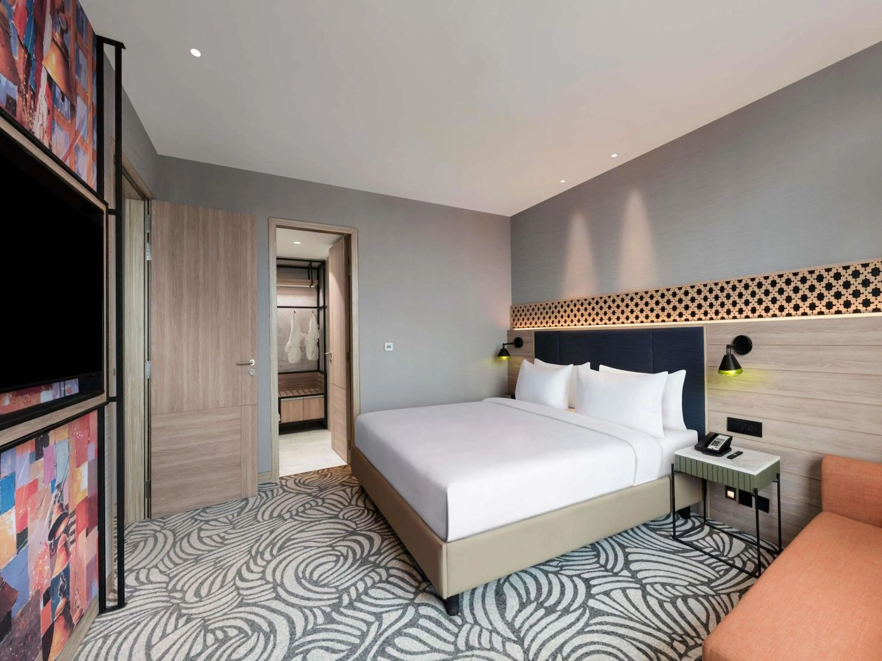 Bedroom, Bed in Mercure Kathmandu Sukedhara Heights