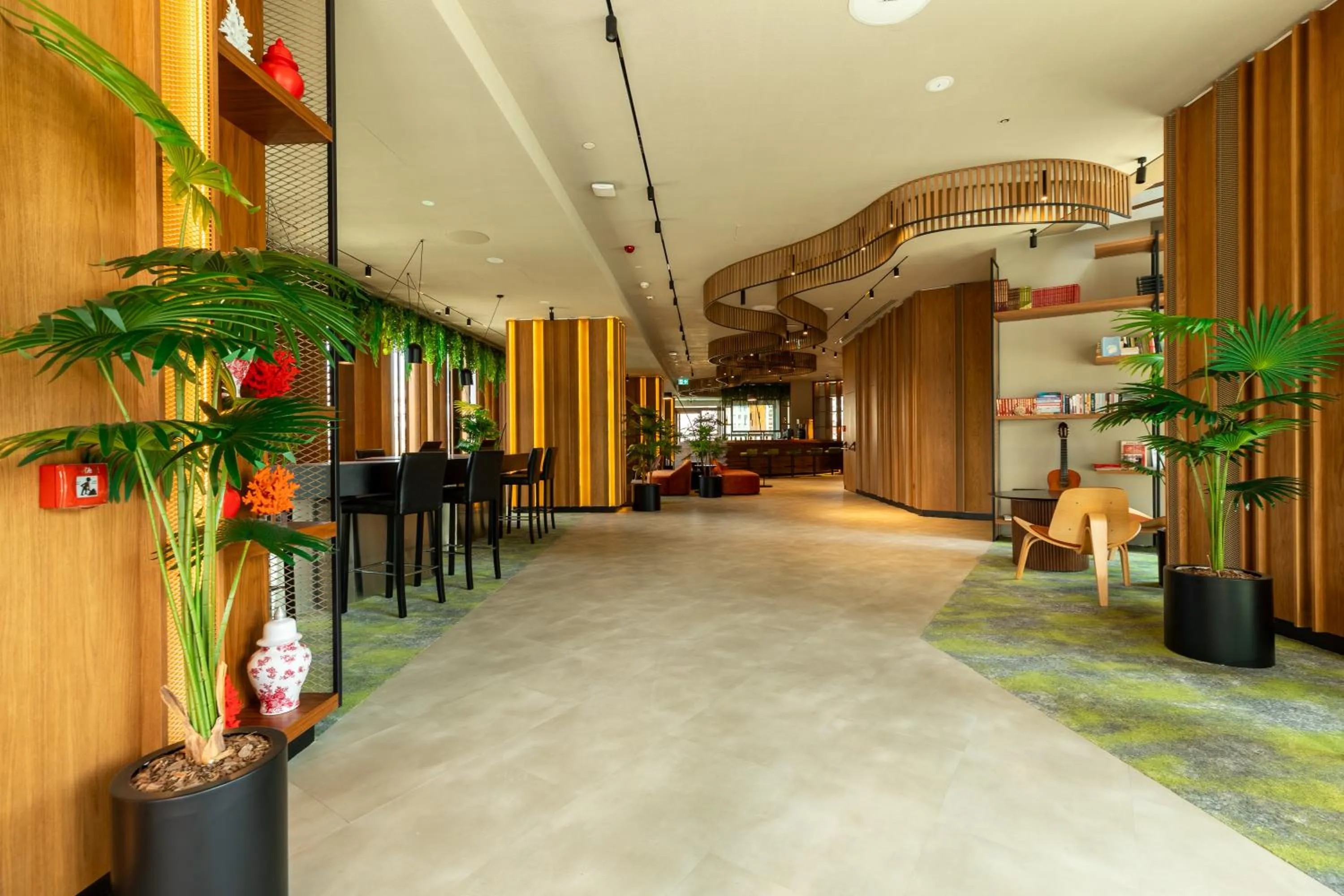 Lobby or reception in Novotel Istanbul Bomonti
