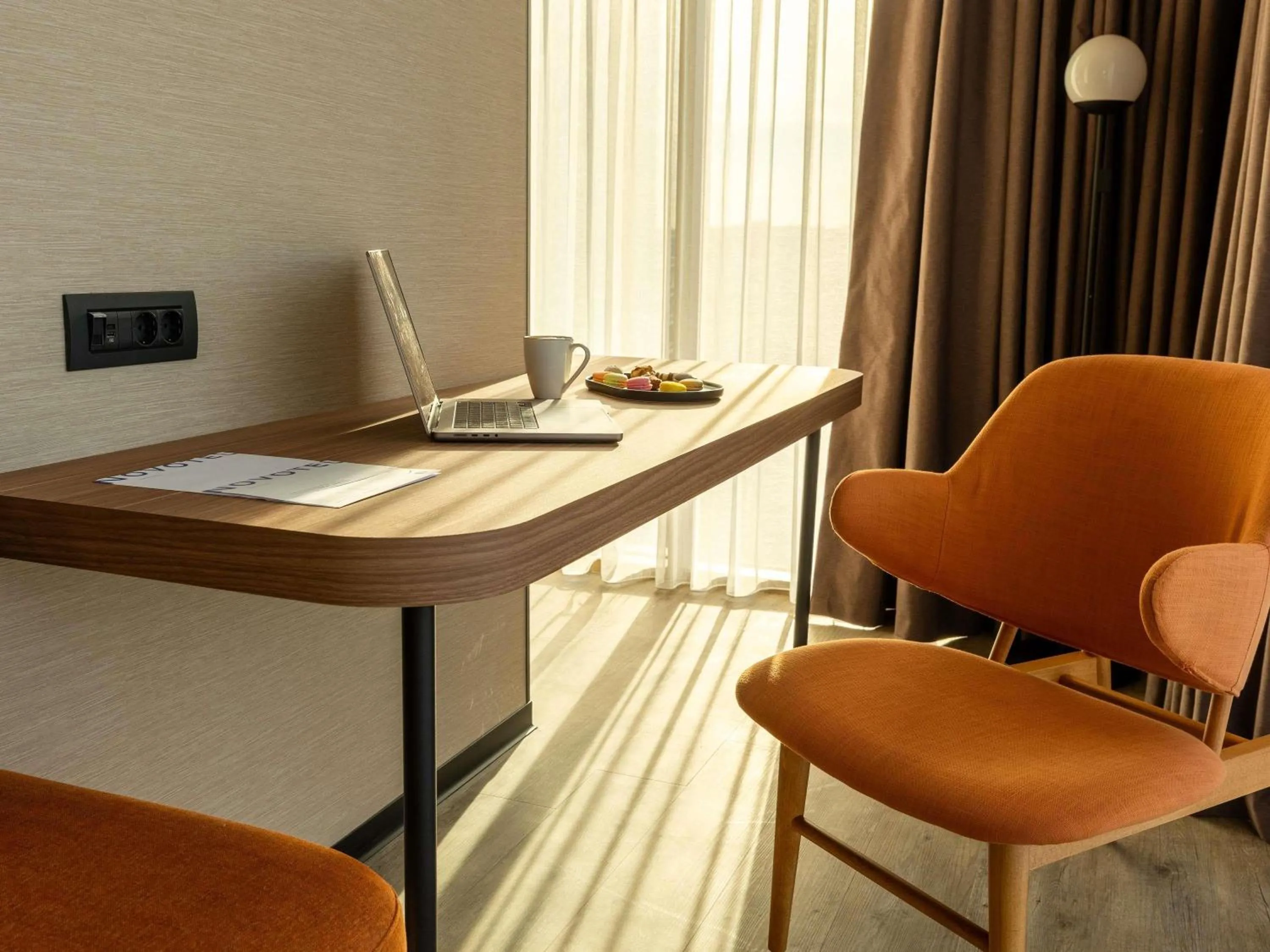 Bedroom in Novotel Istanbul Bomonti