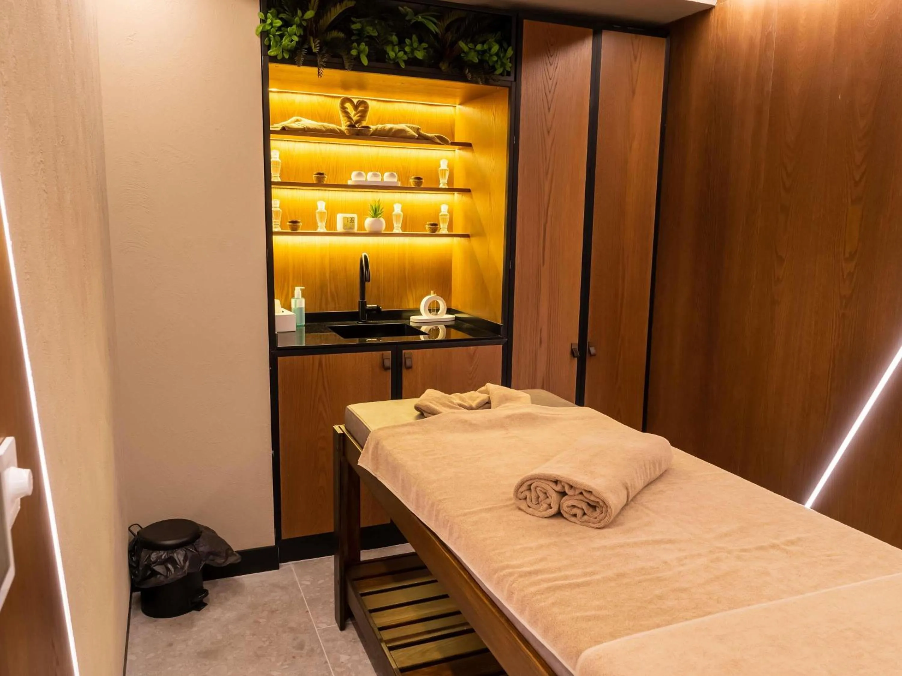 Spa and wellness centre/facilities in Novotel Istanbul Bomonti