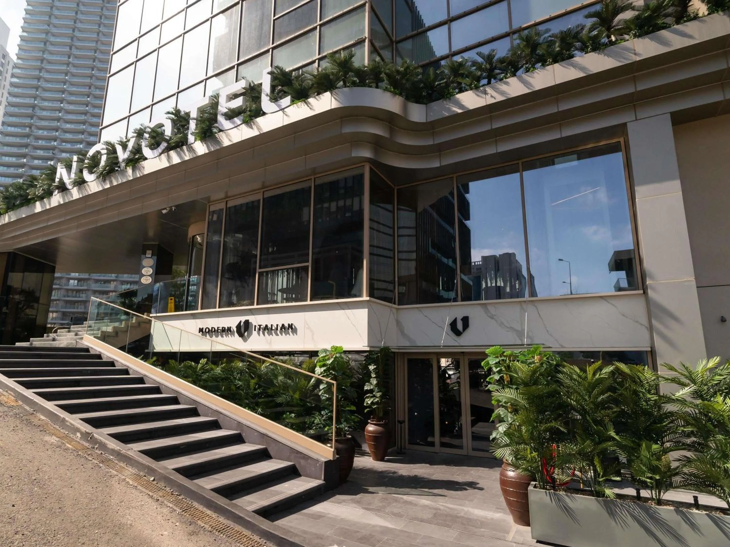 Property building in Novotel Istanbul Bomonti