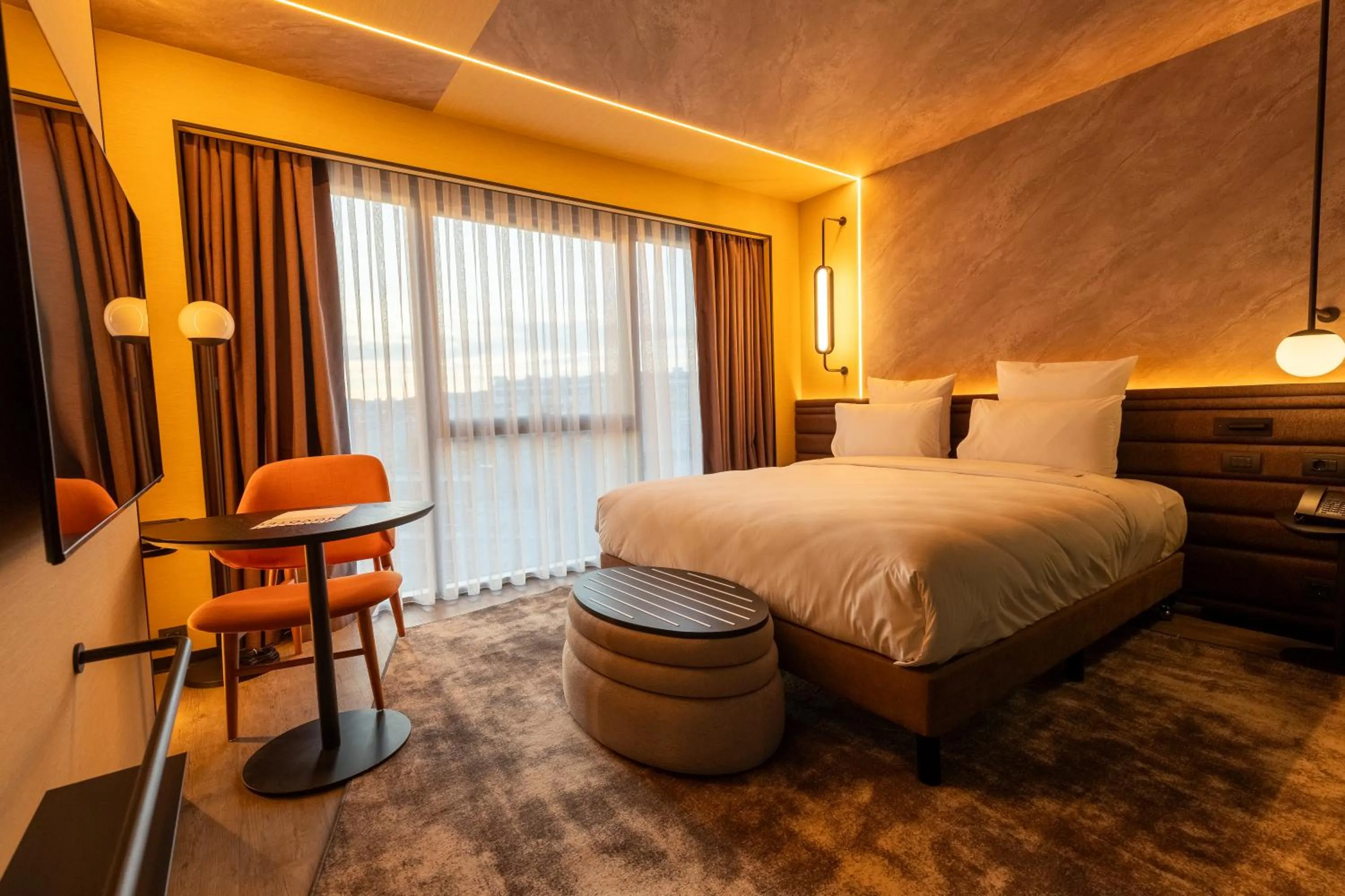 Bedroom, Bed in Novotel Istanbul Bomonti