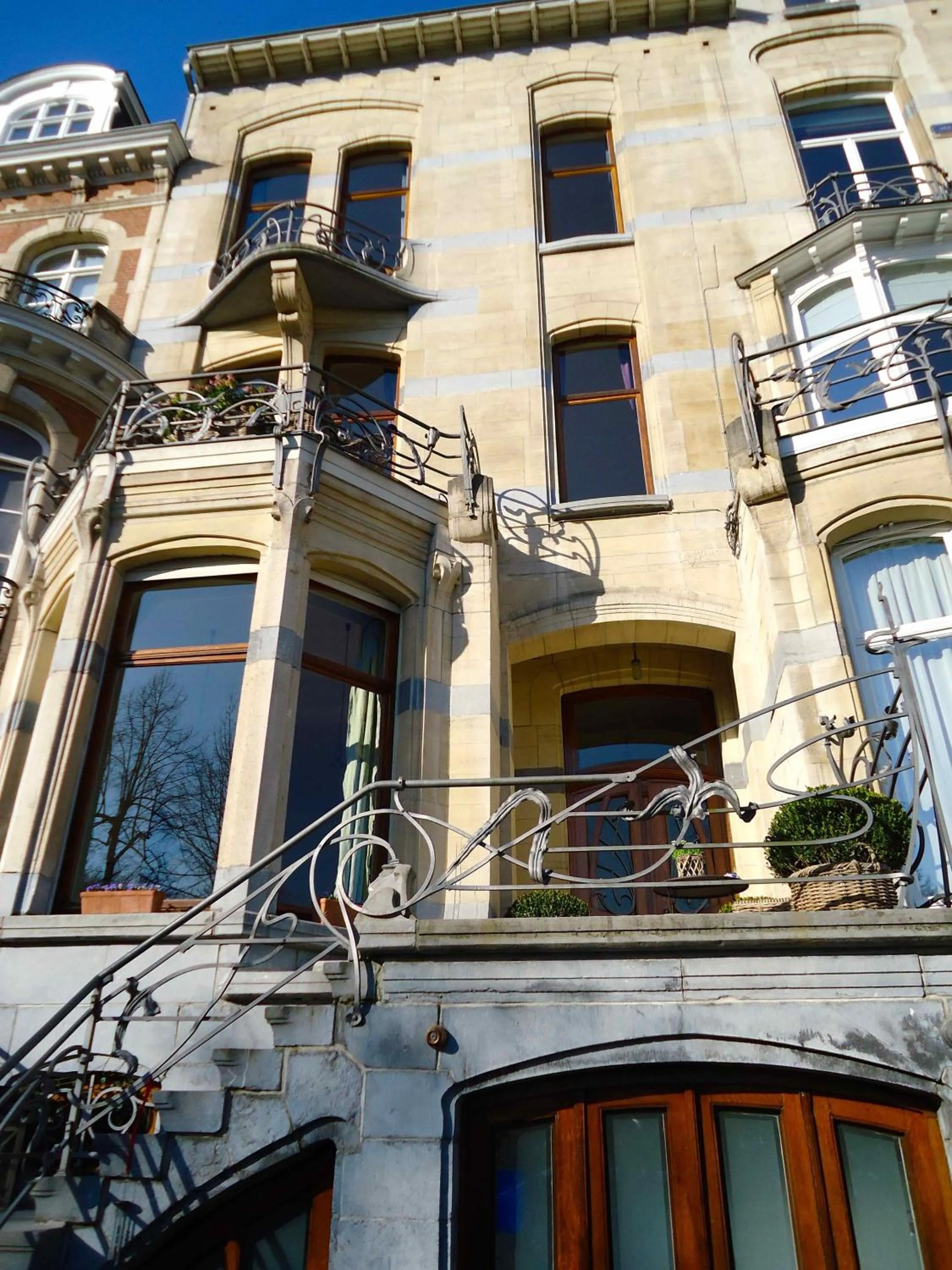 Facade/entrance in Maison Flagey Brussels