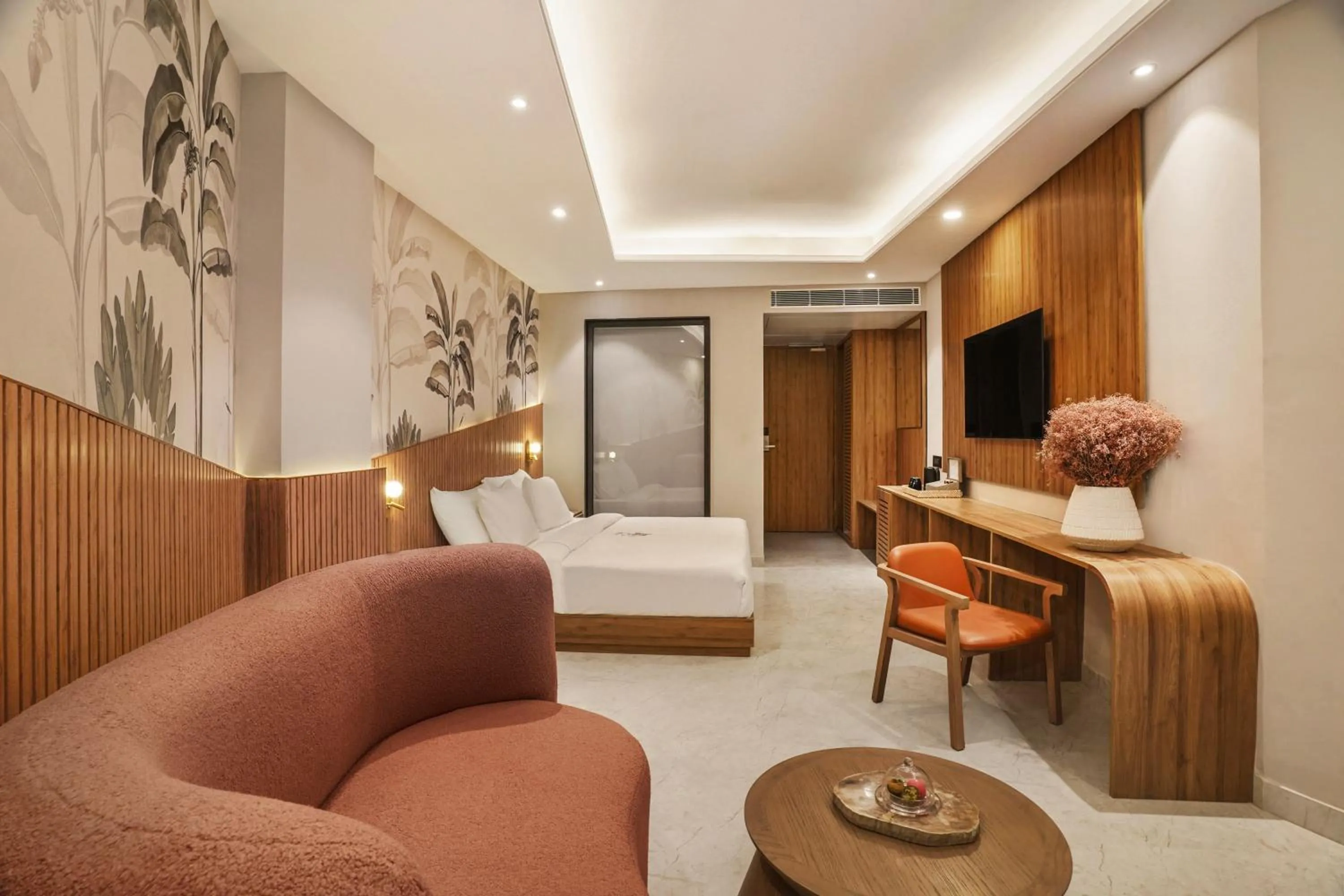 Bed in ZANA by the Ganges, Tapovan, Rishikesh