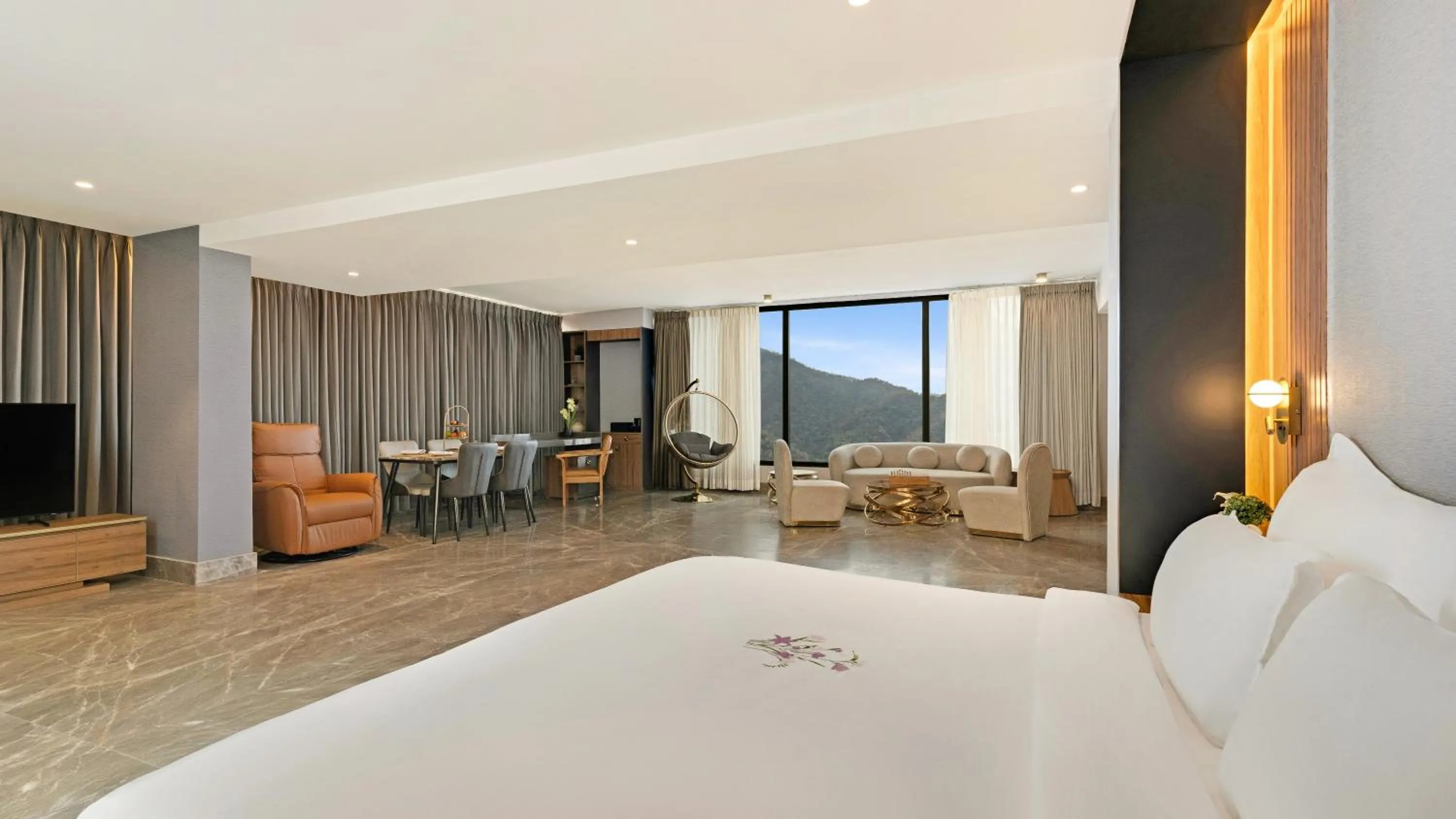 View (from property/room), Bed in ZANA by the Ganges, Tapovan, Rishikesh