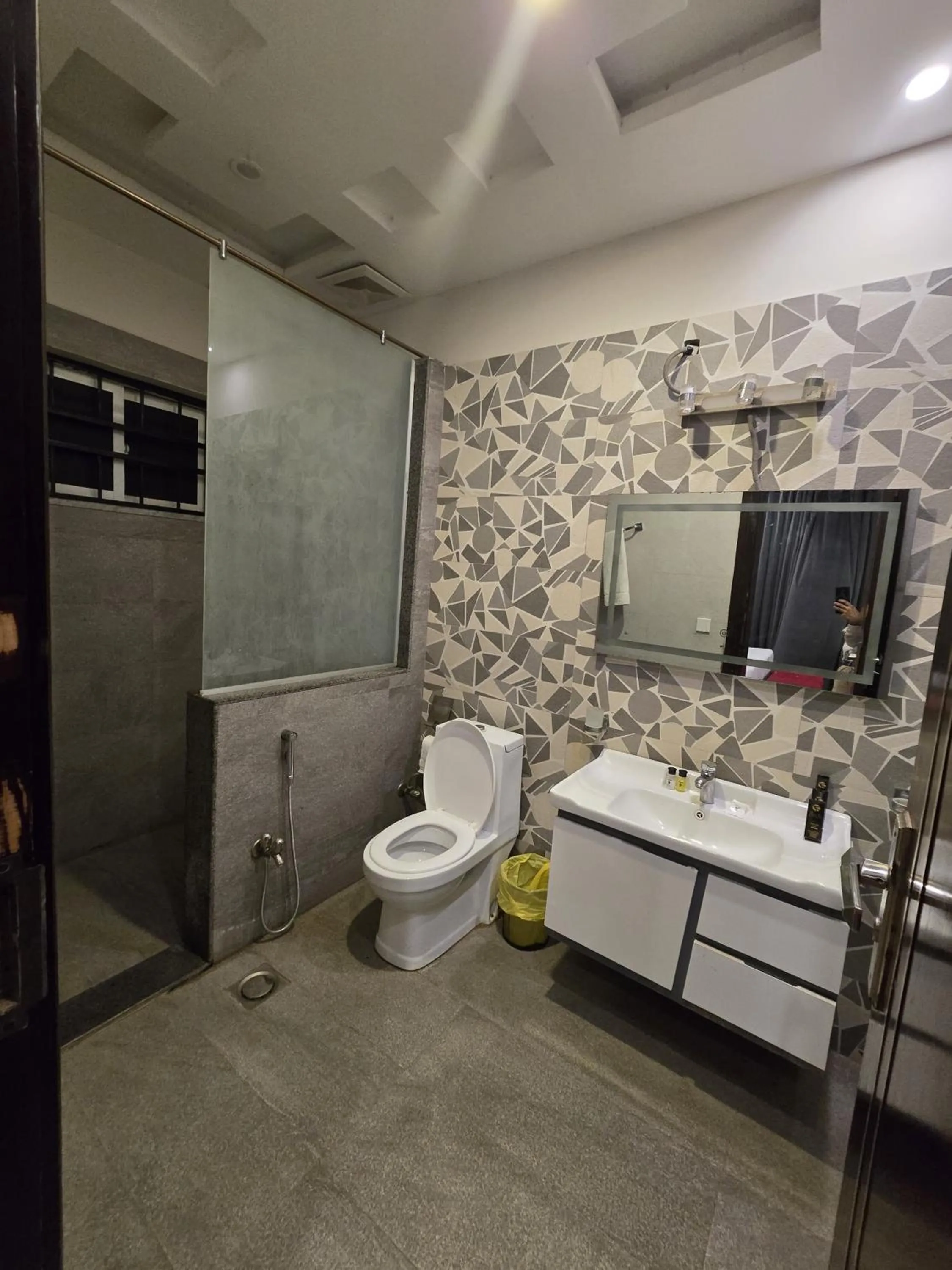 Bathroom in Palm tree suites