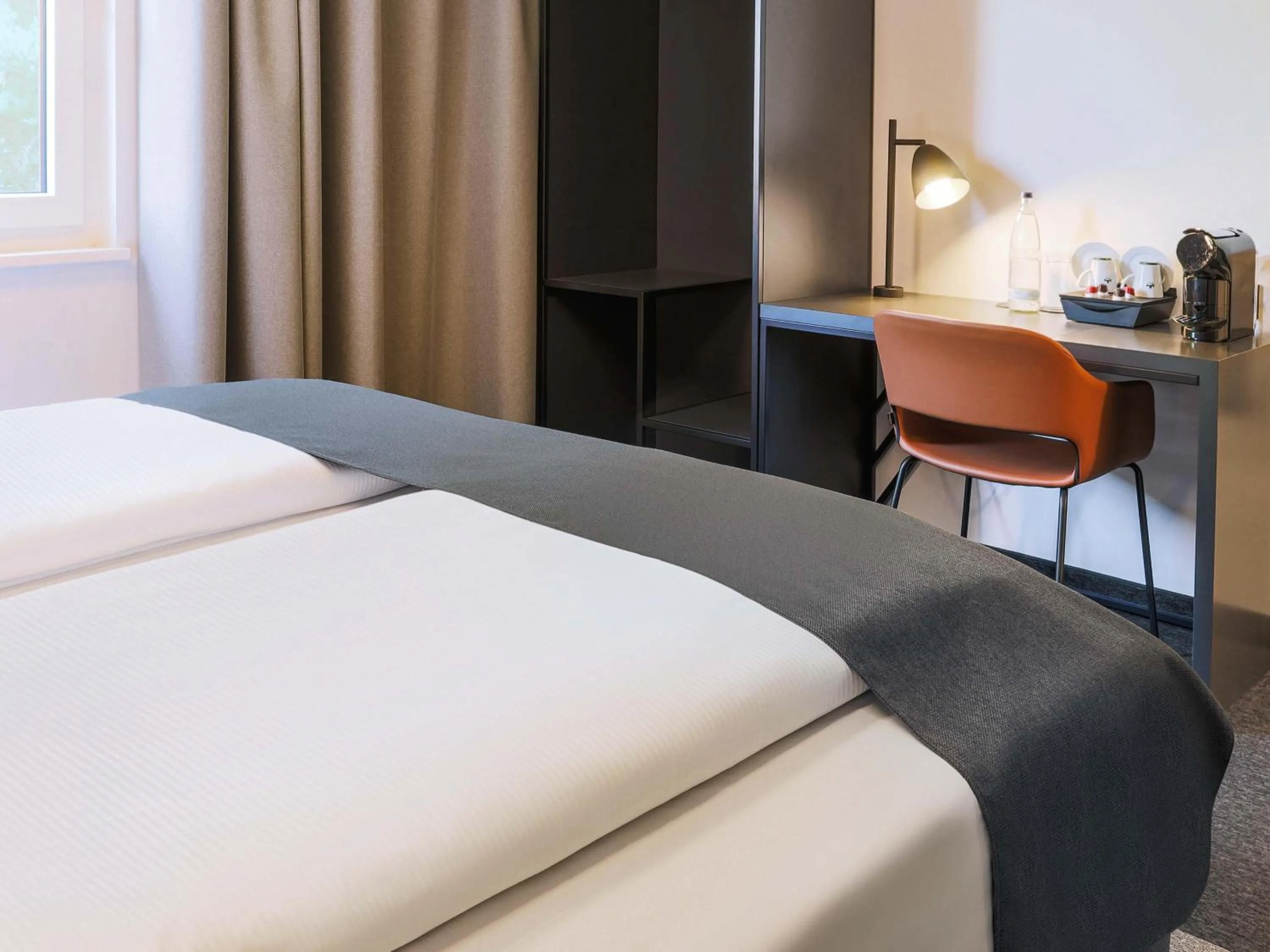 Photo of the whole room, Bed in B&B HOTEL Bruchsal-Karlsdorf