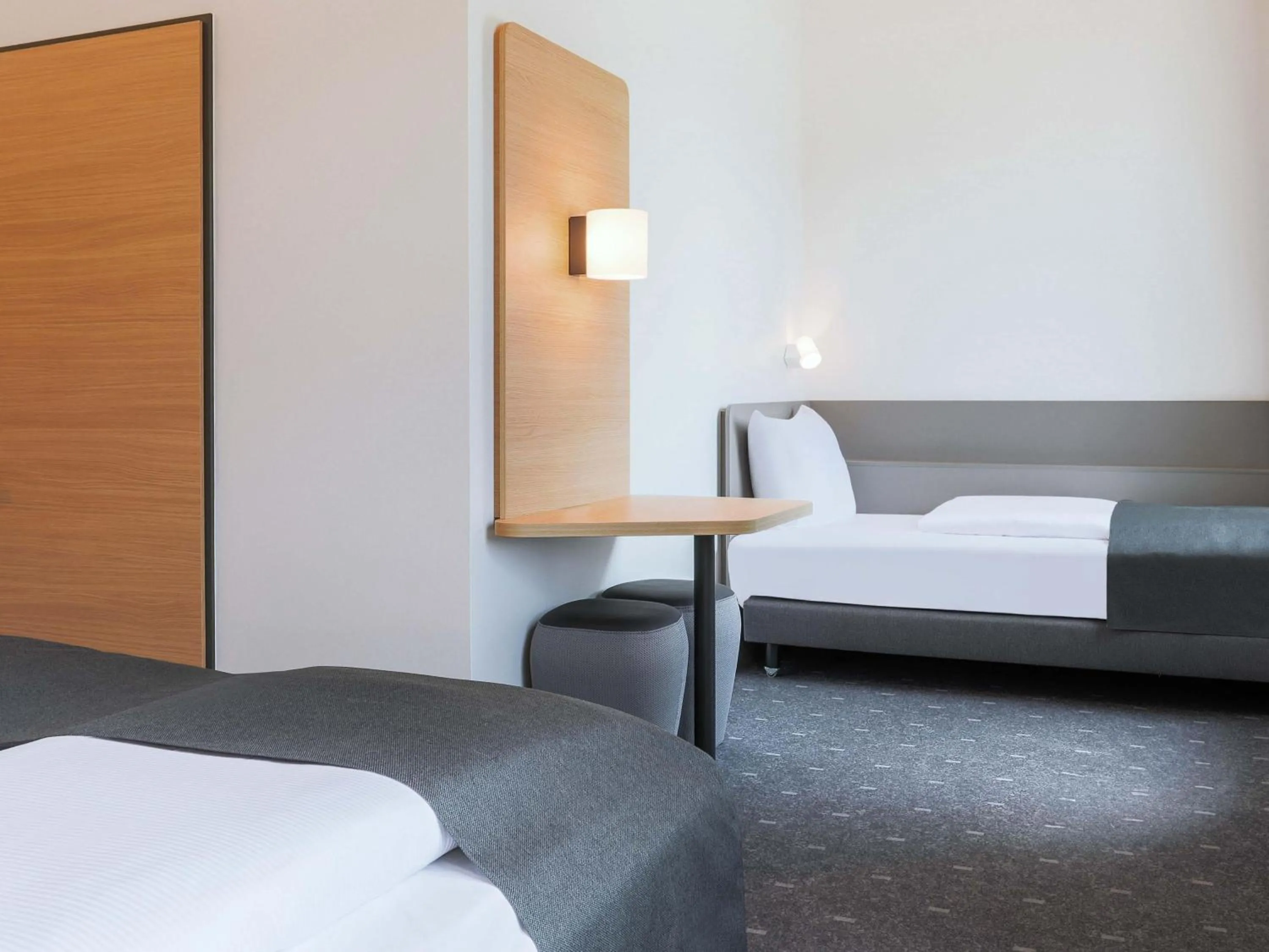 Photo of the whole room, Bed in B&B HOTEL Bruchsal-Karlsdorf