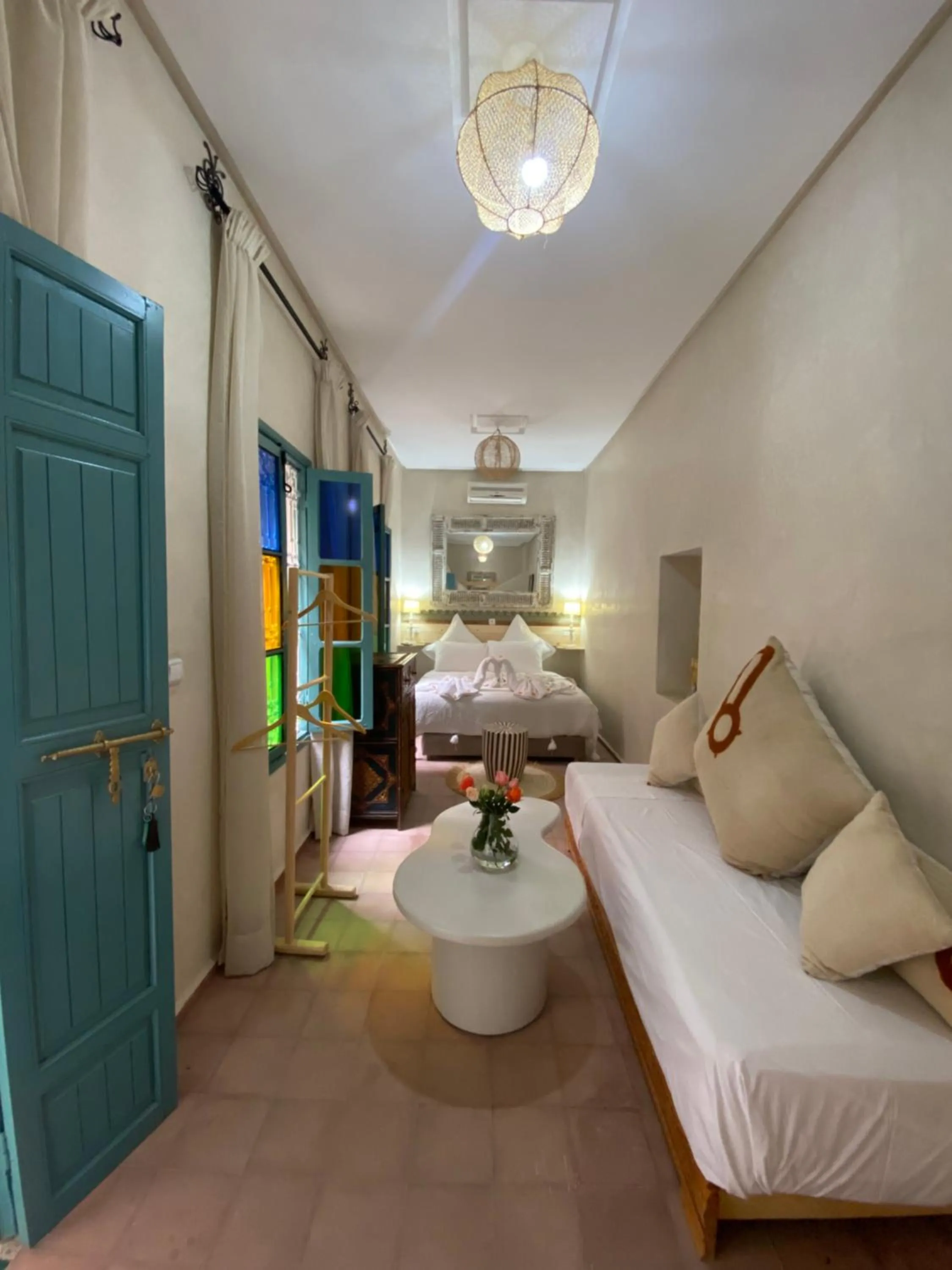 Photo of the whole room, Bed in Riad Dar Khalti Privatisation