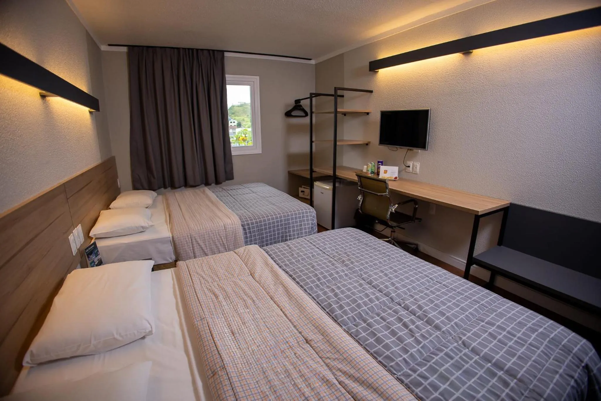 Bed in Hotel 10 Blumenau