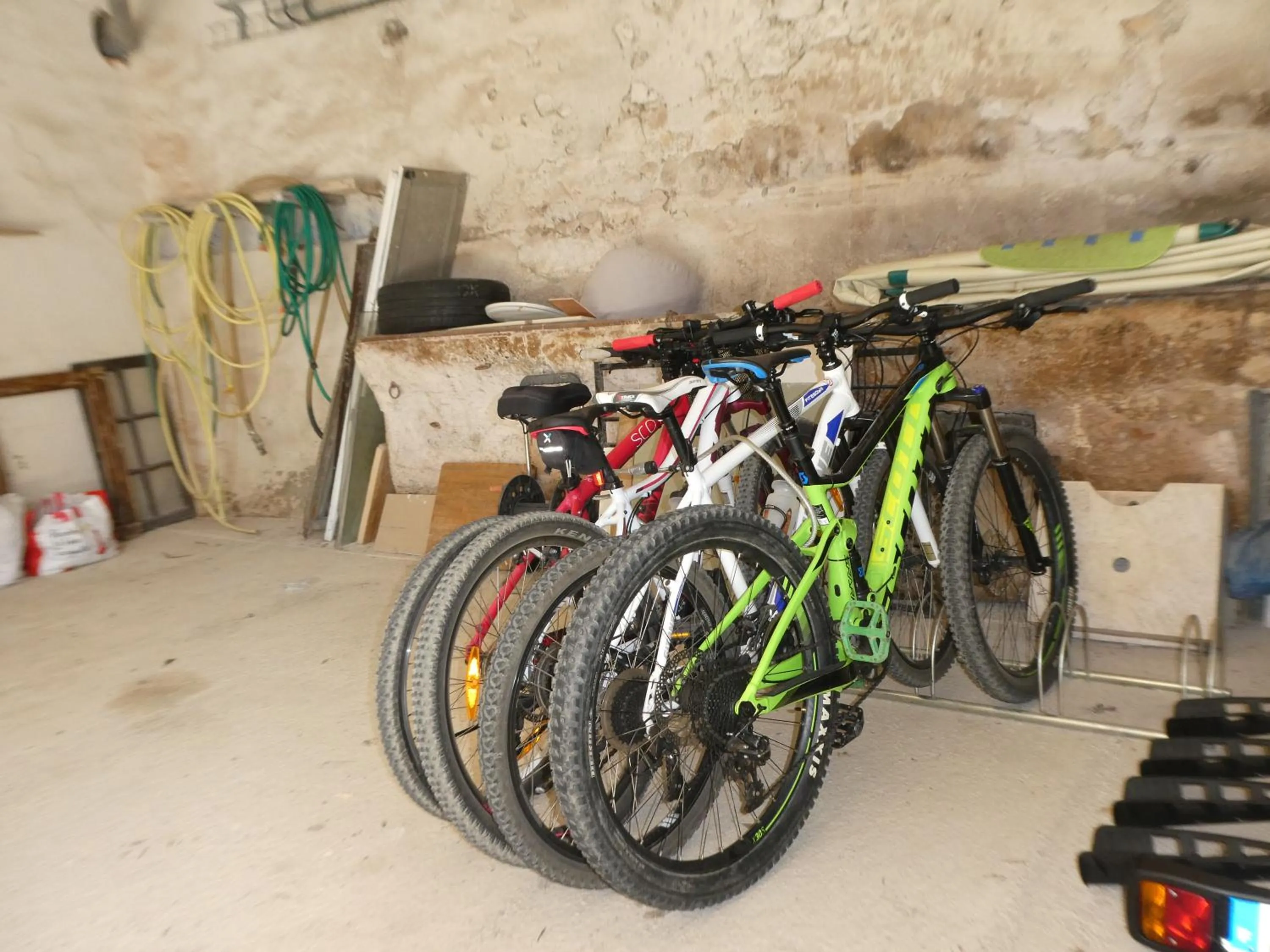 Property building in Clos du Magnolia