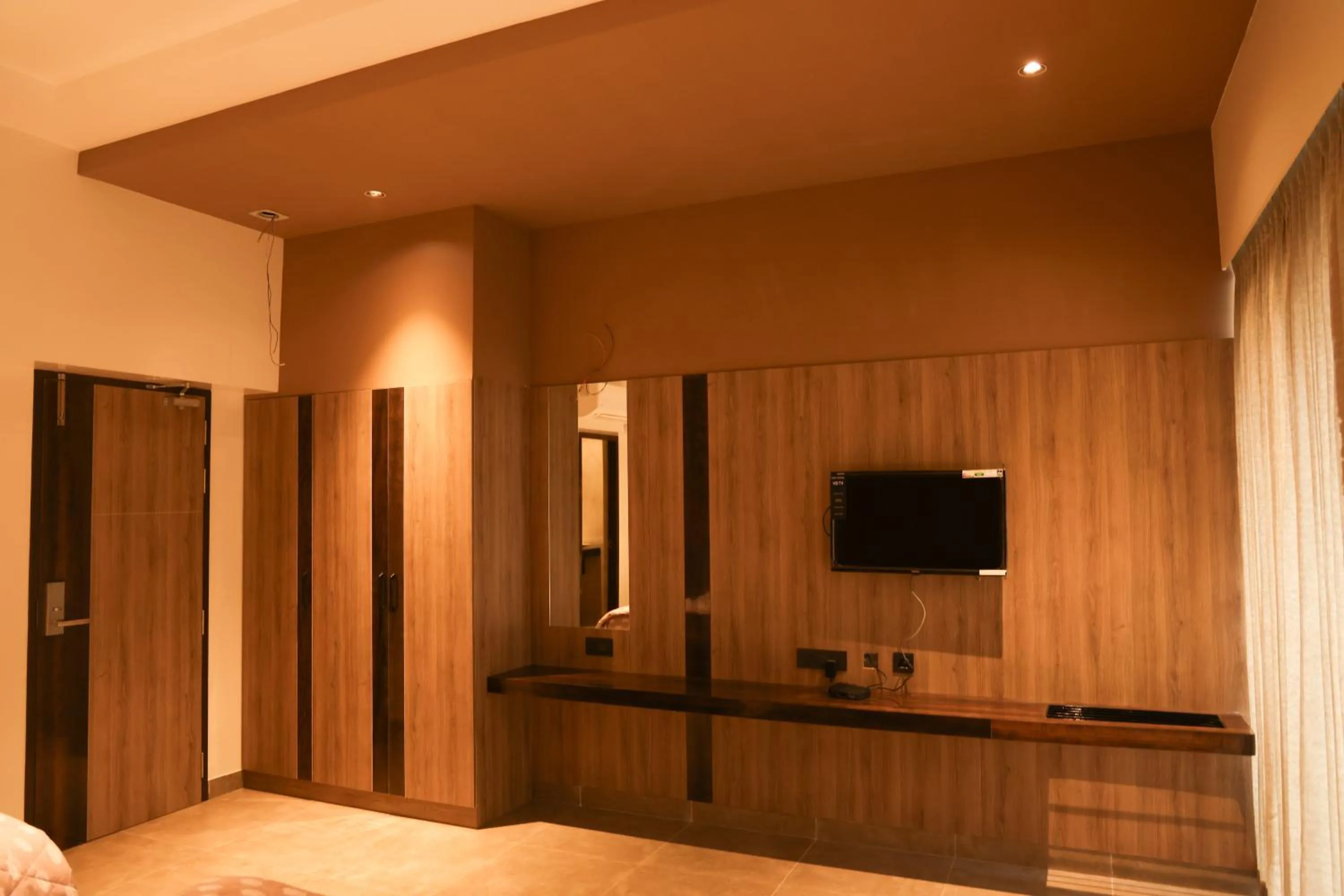 TV and multimedia, Bed in MAS Residency