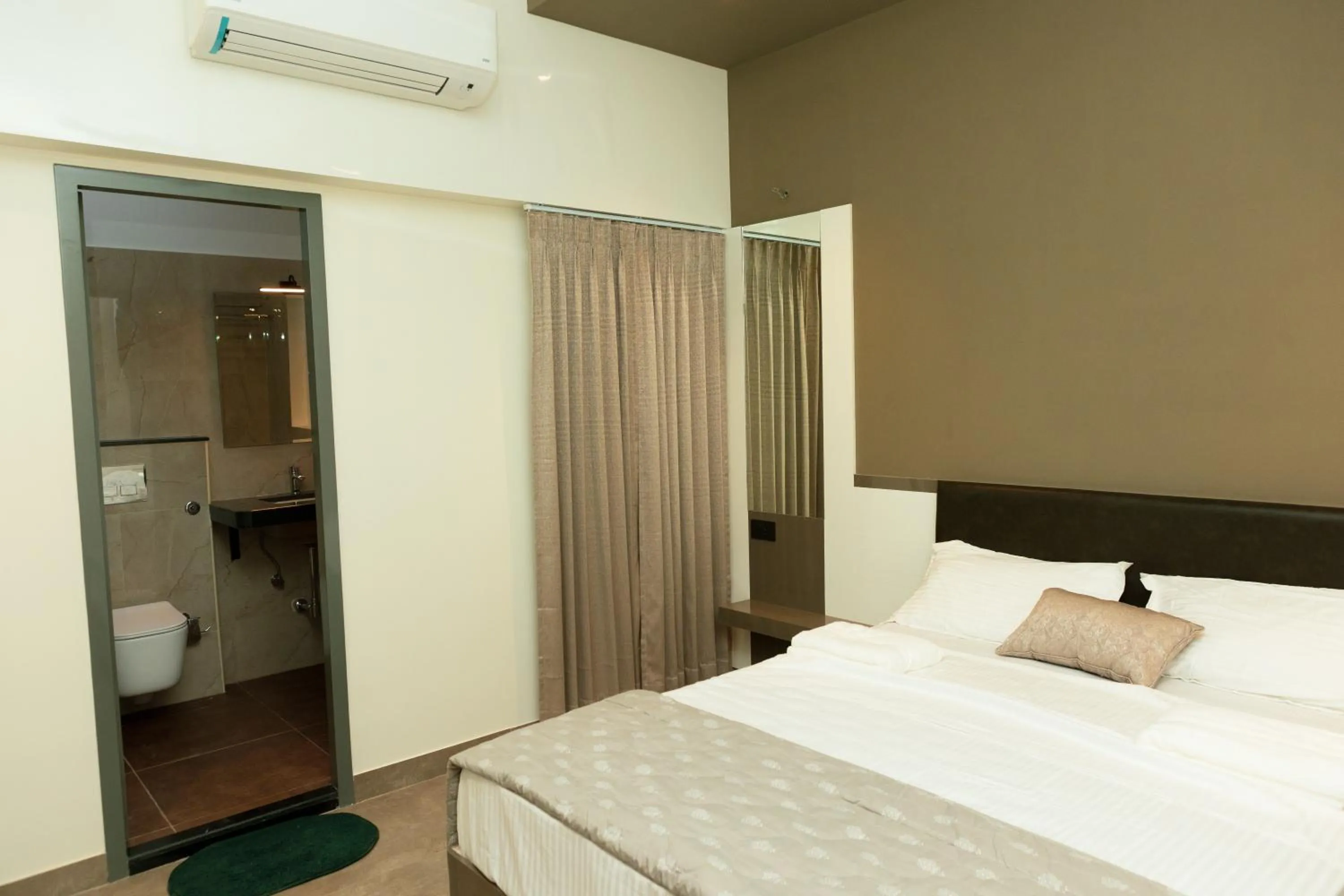 Bedroom, Bed in MAS Residency