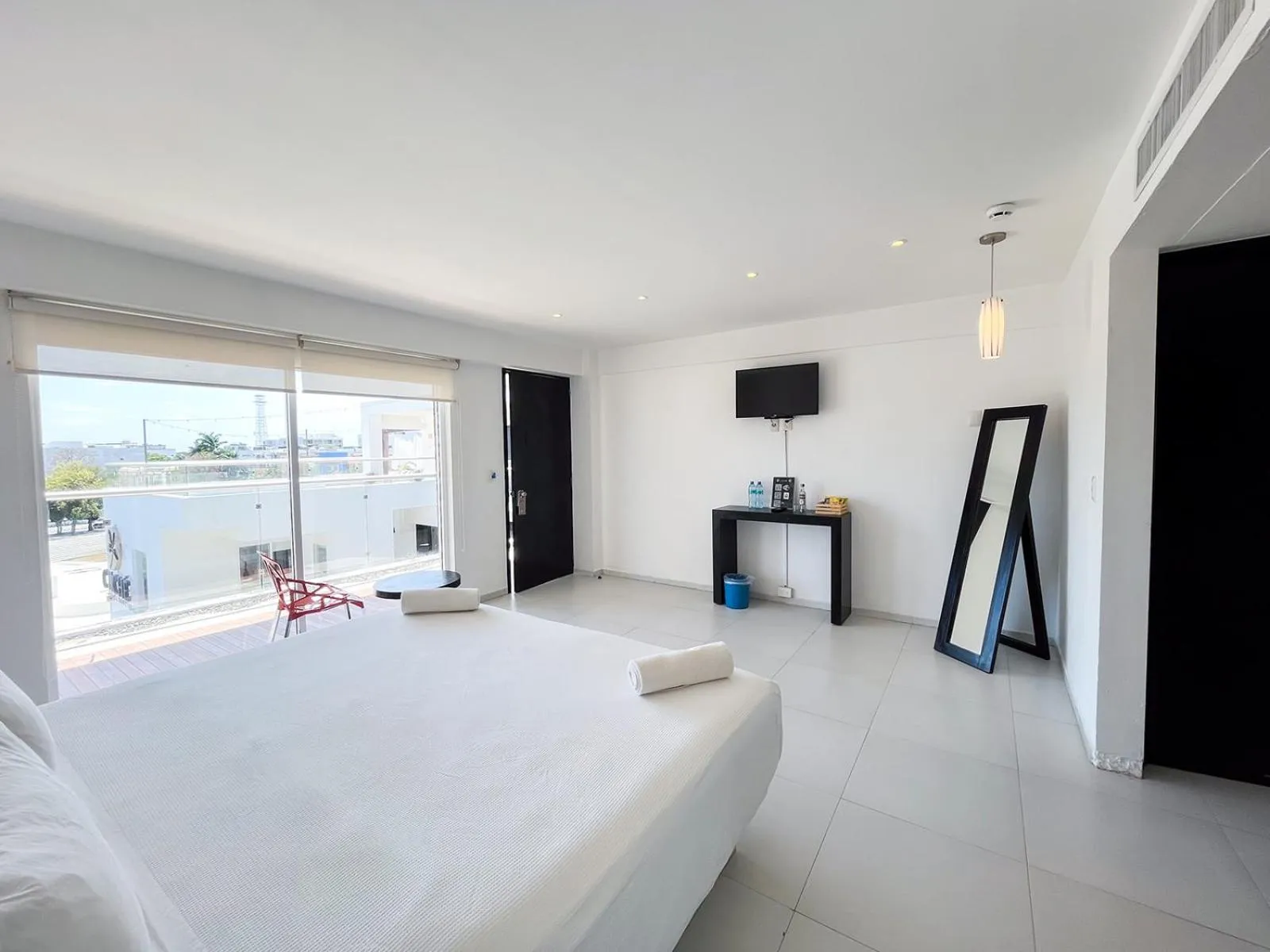 Bedroom, Bed in Cache Hotel Boutique - Adults Only