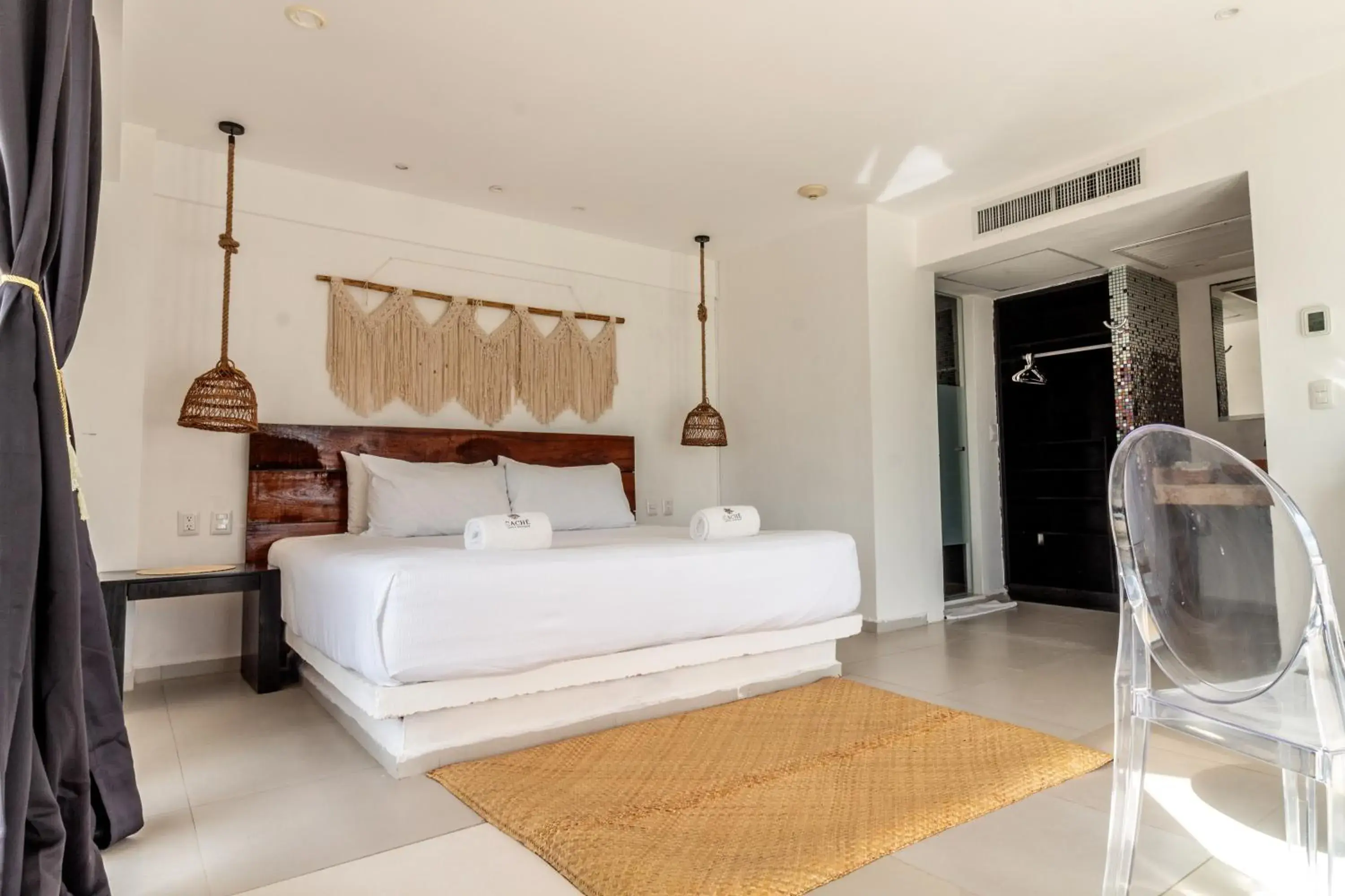 Presidential Suite in Cache Hotel Boutique - Adults Only Presidential Suite in Cache Hotel Boutique - Adults Only