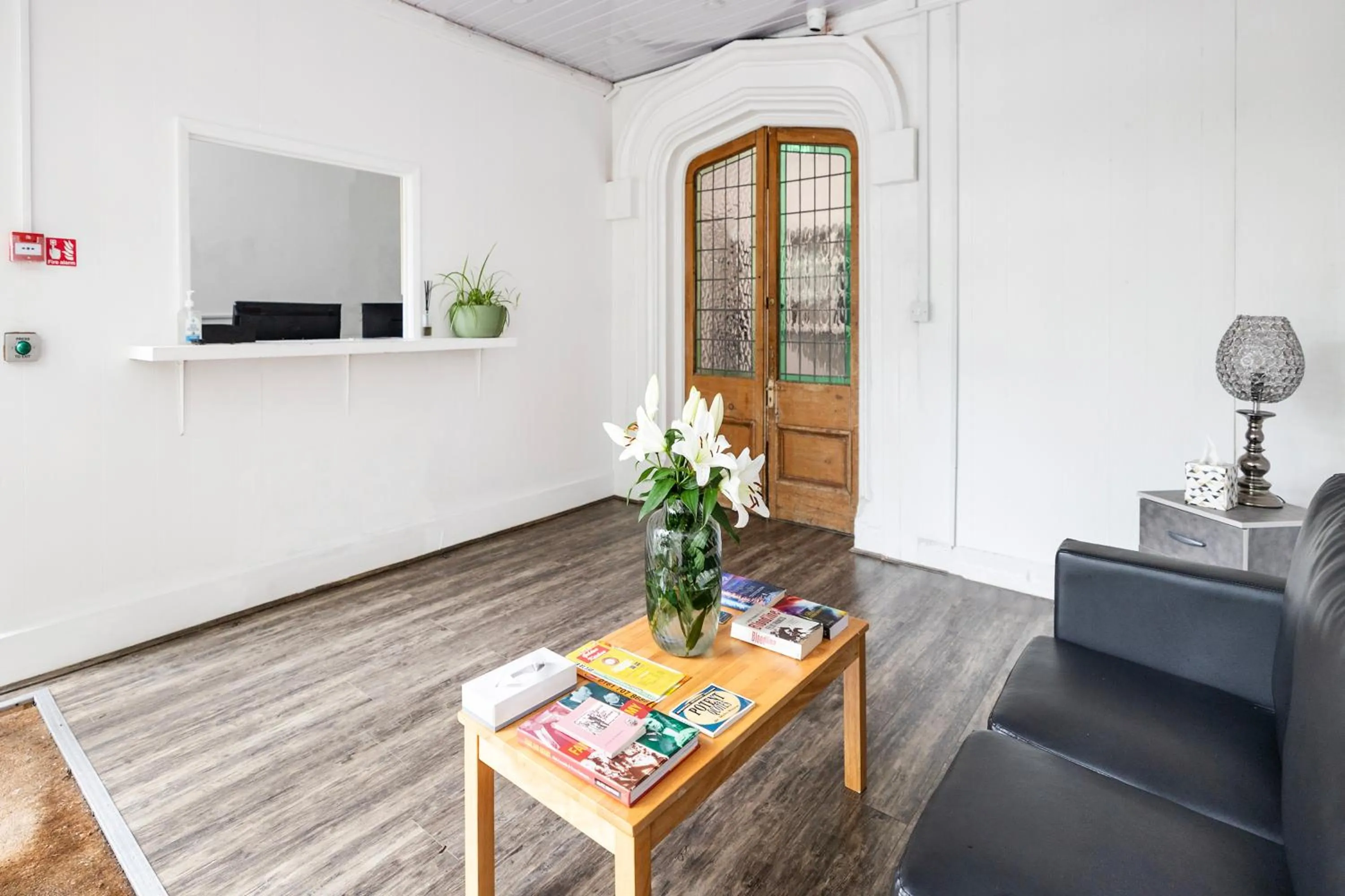 Lobby or reception in OYO A Better Night Hotel - Manchester Salford