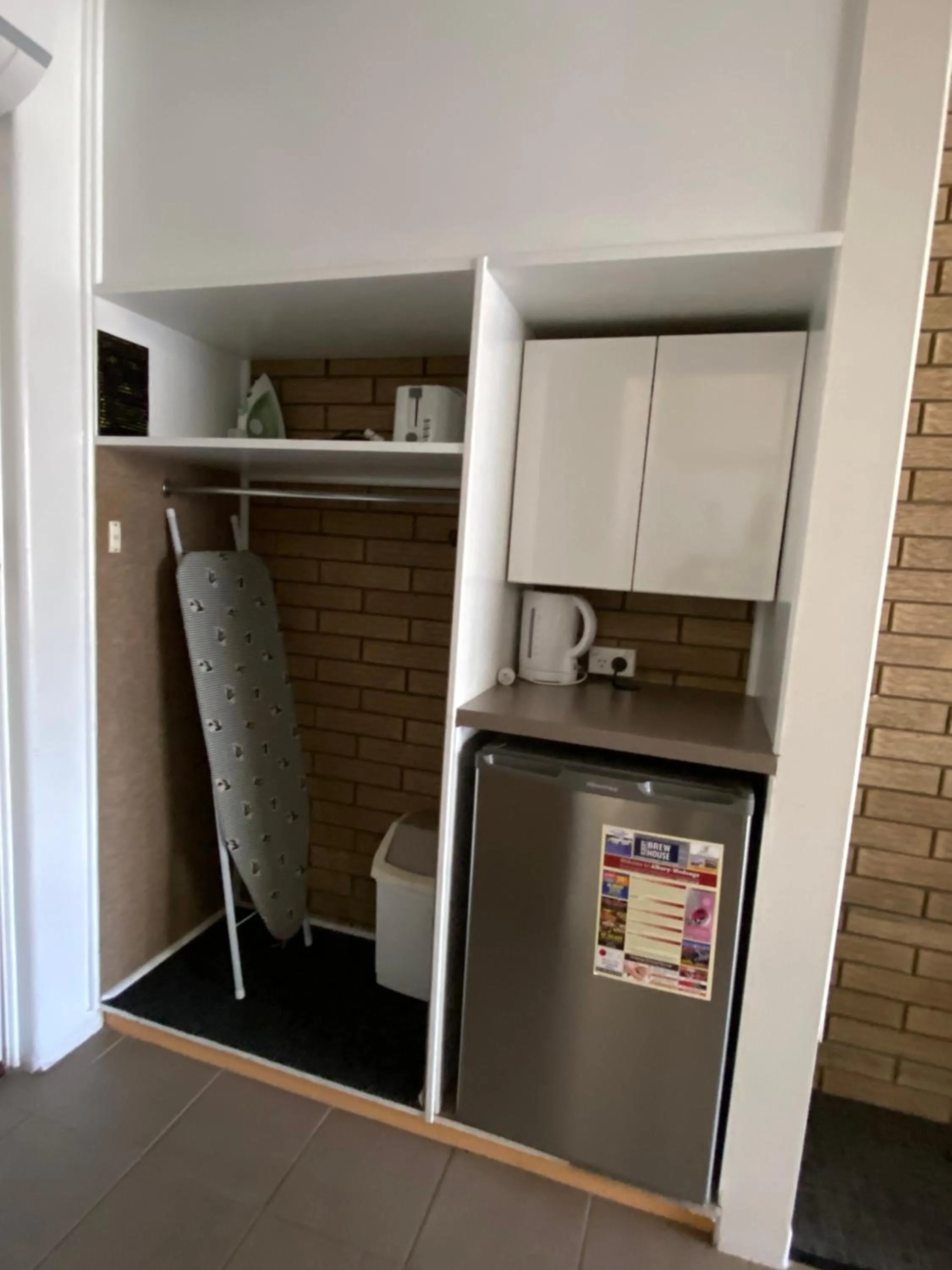 Coffee/tea facilities in Warrina Inn Wodonga CBD