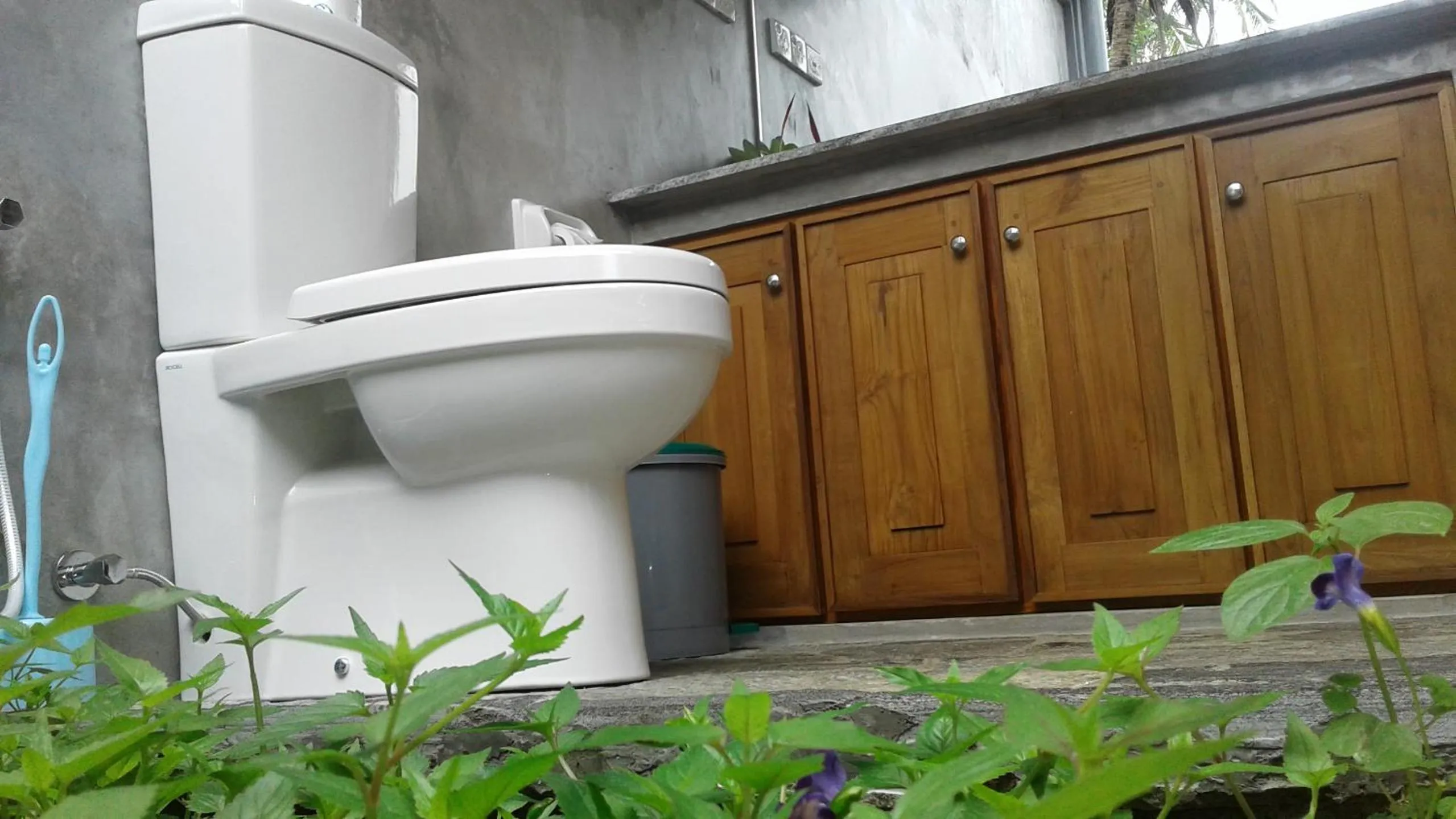 Toilet in Happy Man Village
