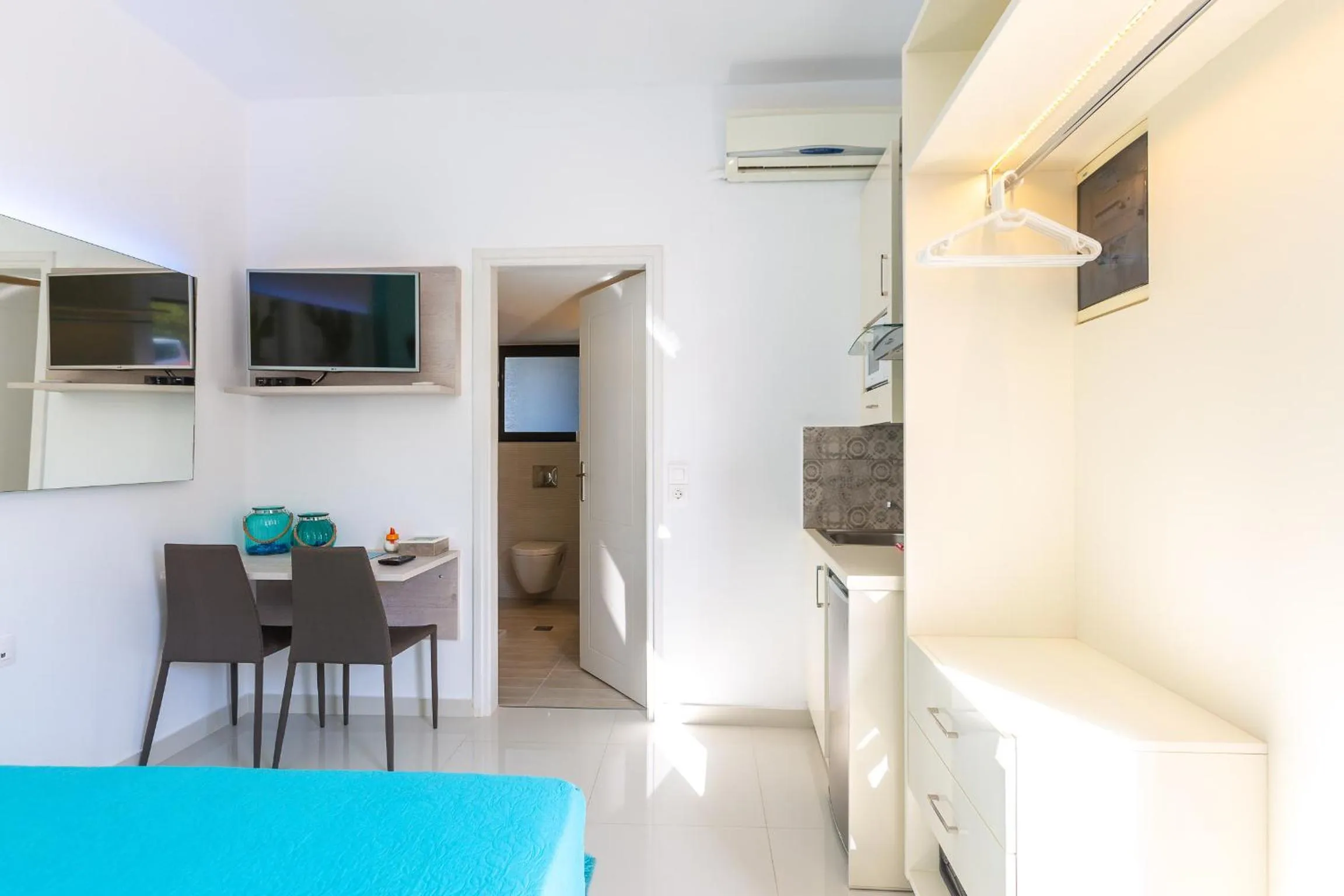 Bedroom in Rethymno Hills Apartments