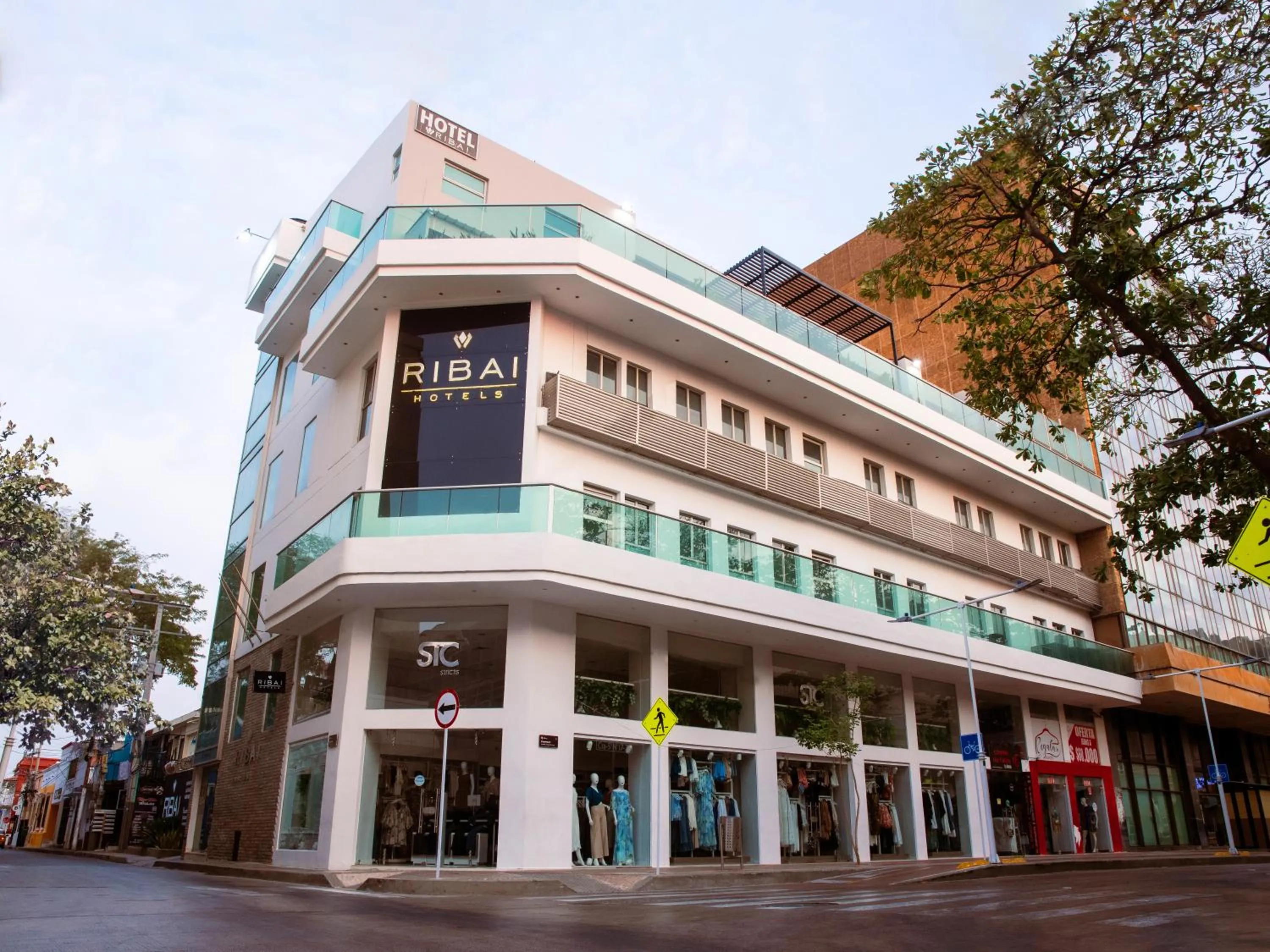 Facade/entrance in Ribai Hotels Santa Marta