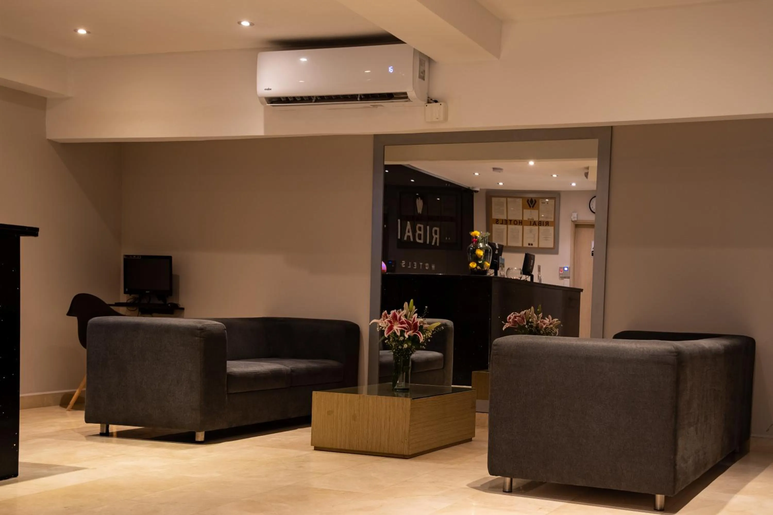Lobby or reception in Ribai Hotels Santa Marta