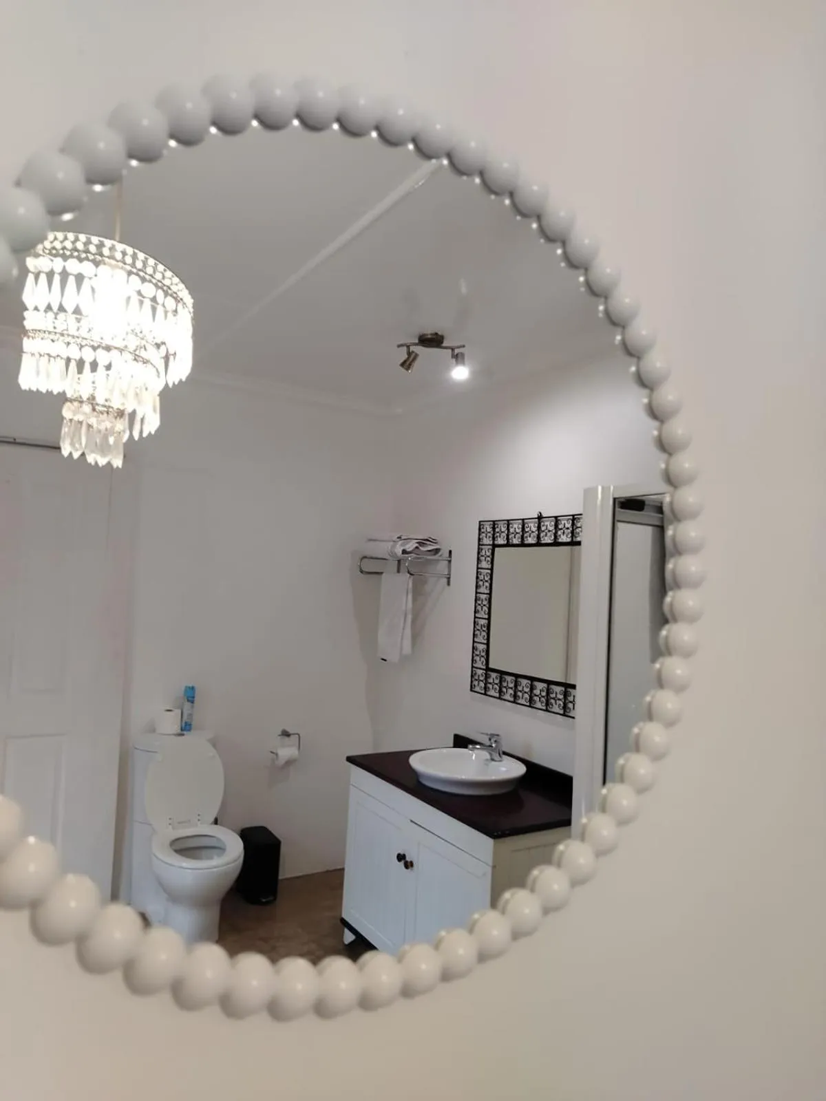 Bathroom in 84 on Fourth Guest House