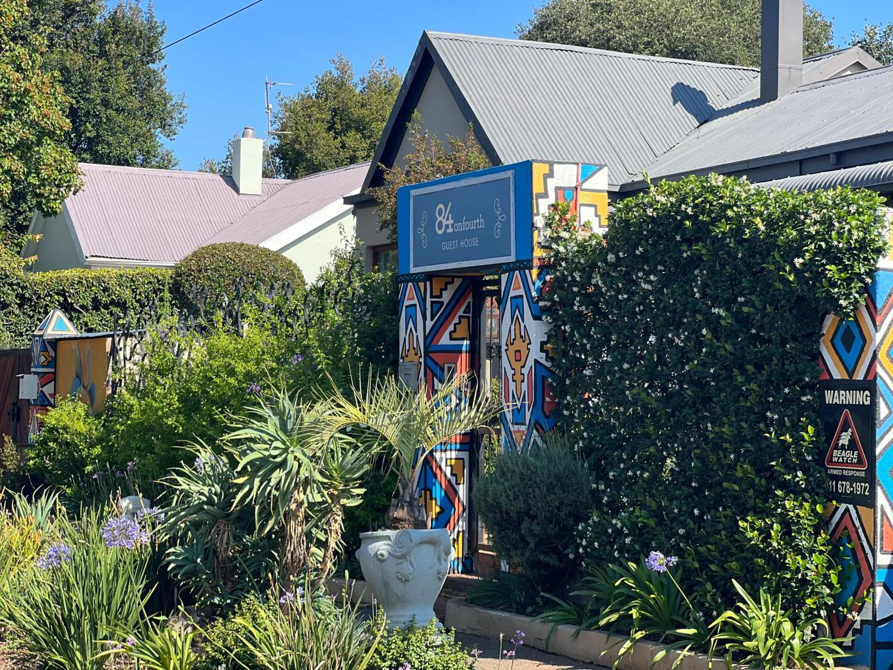 Property building in 84 on Fourth Guest House