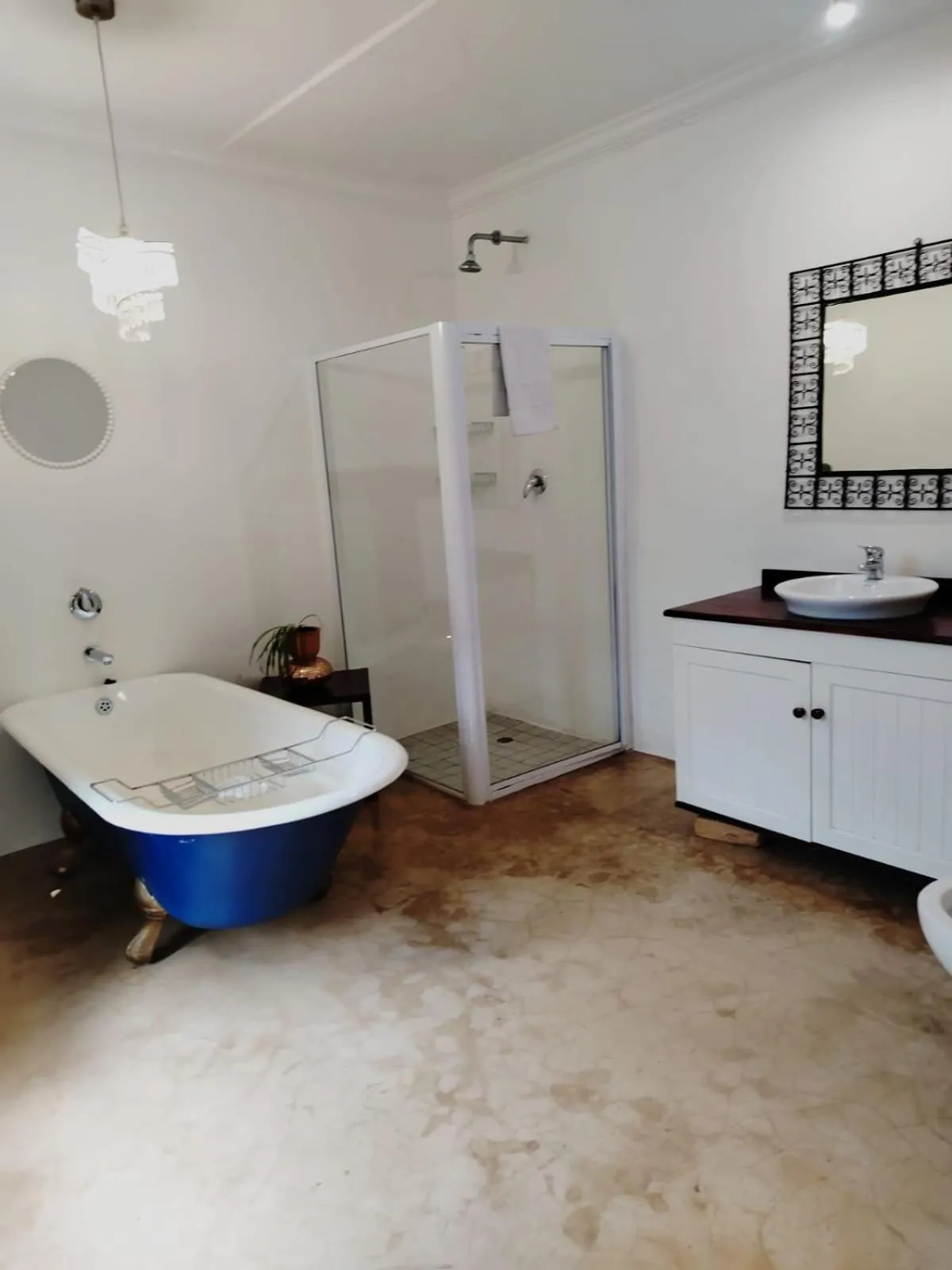 Bathroom in 84 on Fourth Guest House