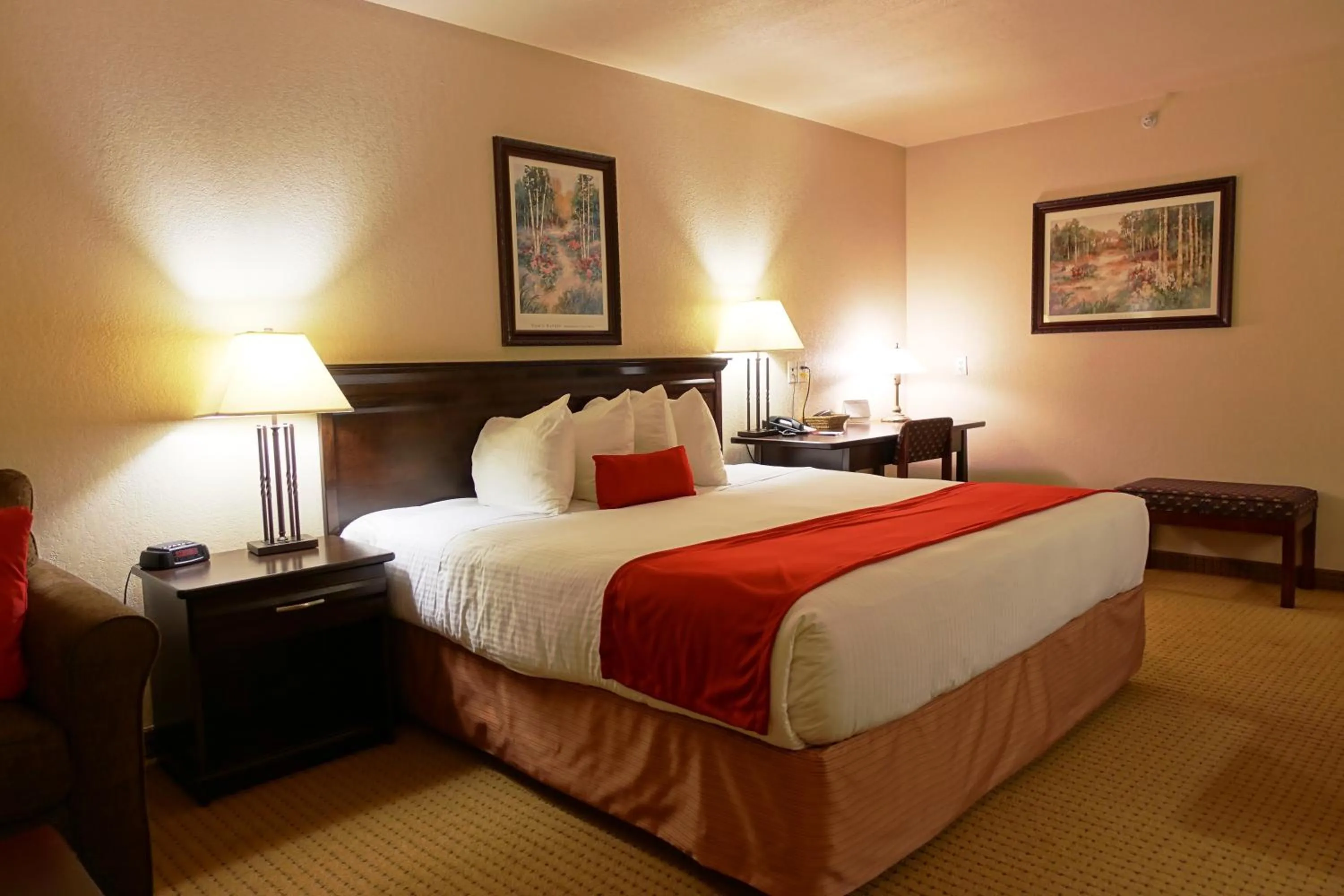 Other, Bed in Gold Circle Inn