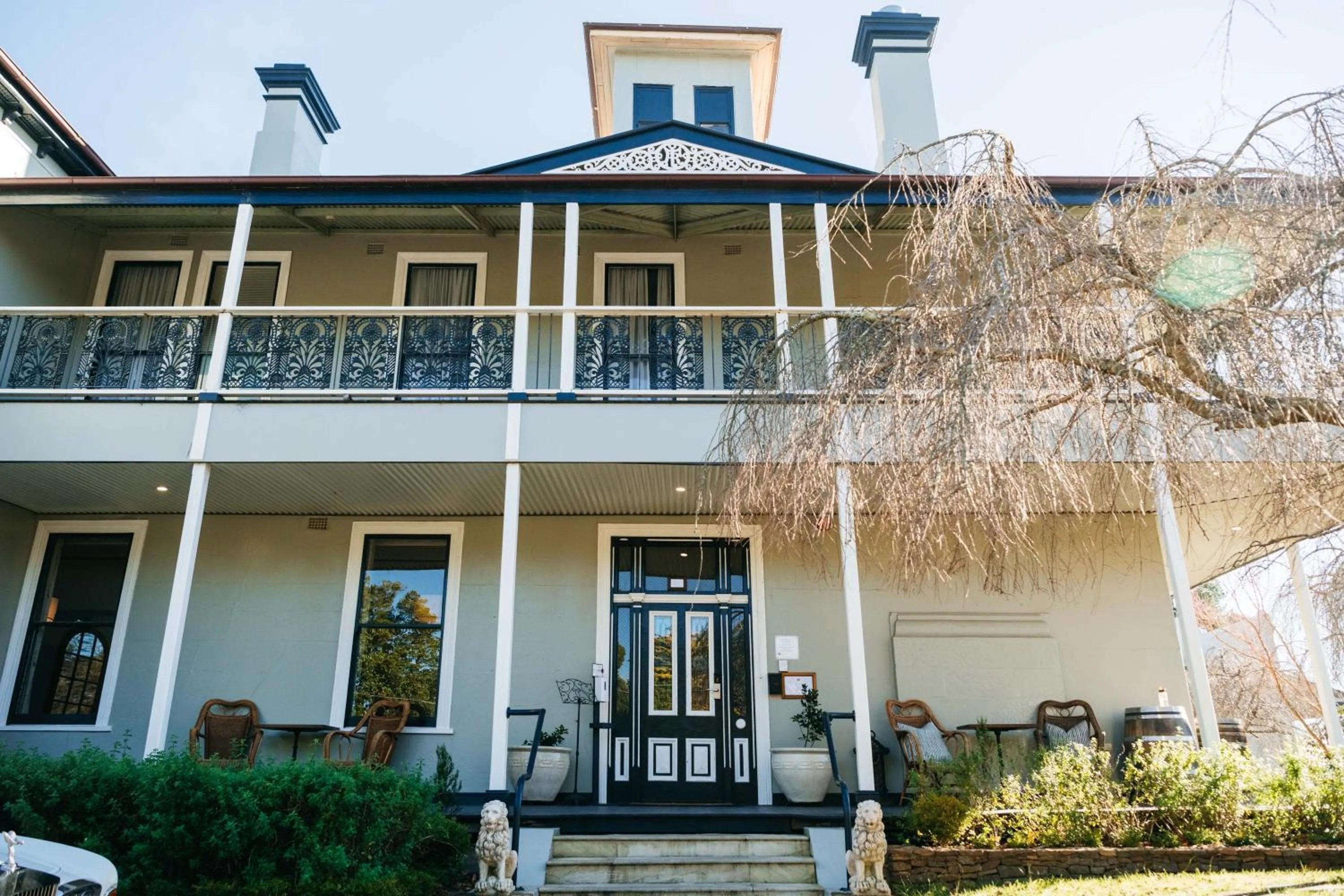 Property building in Hotel Etico at Mount Victoria Manor