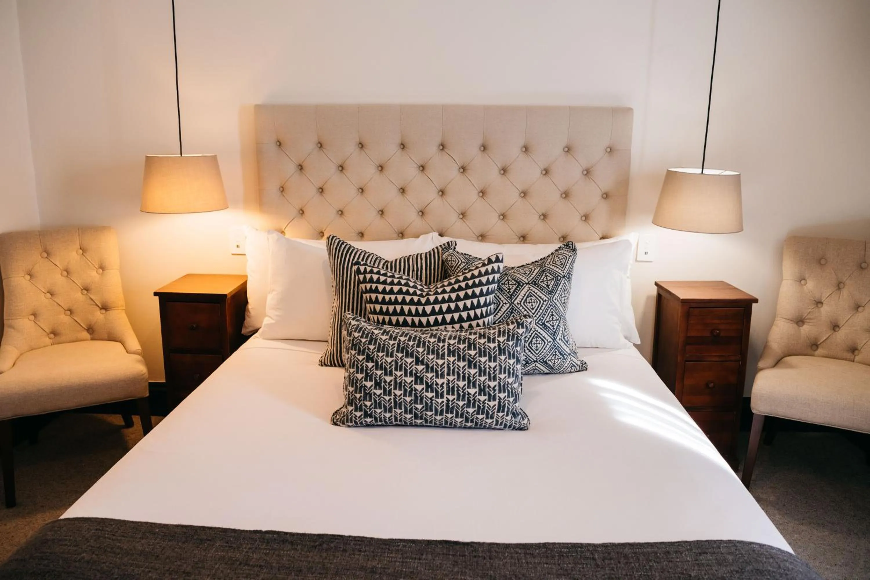 Bed in Hotel Etico at Mount Victoria Manor