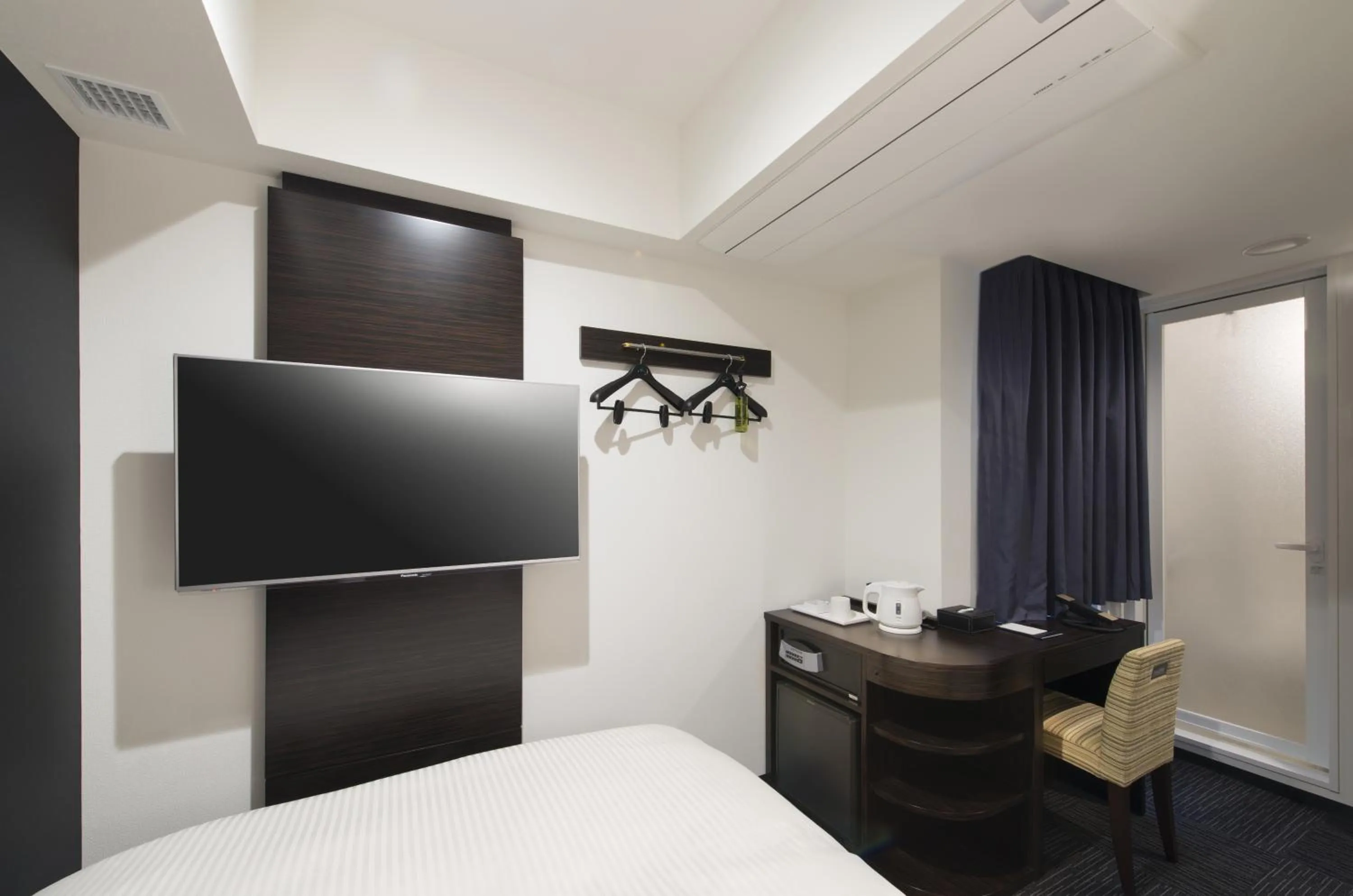 TV and multimedia, Bed in HOTEL Guest1 Ueno Ekimae