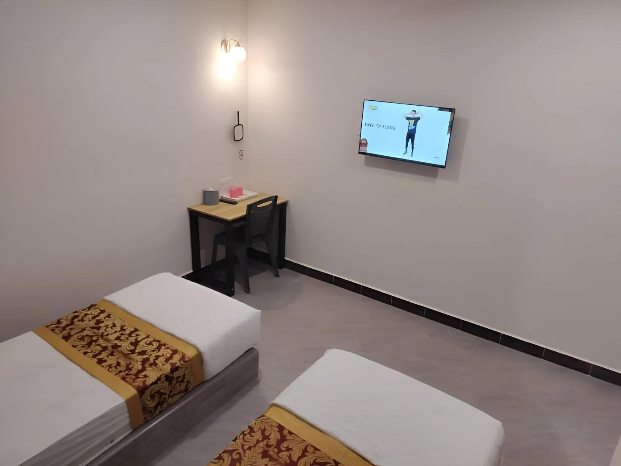 Bed in CMN Hotel & Homestay