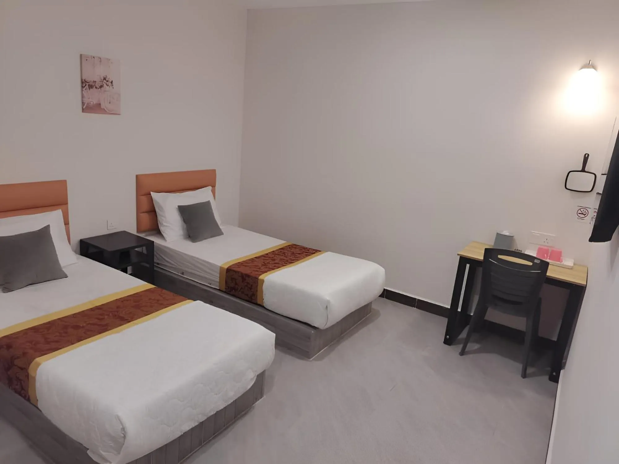 Bed in CMN Hotel & Homestay