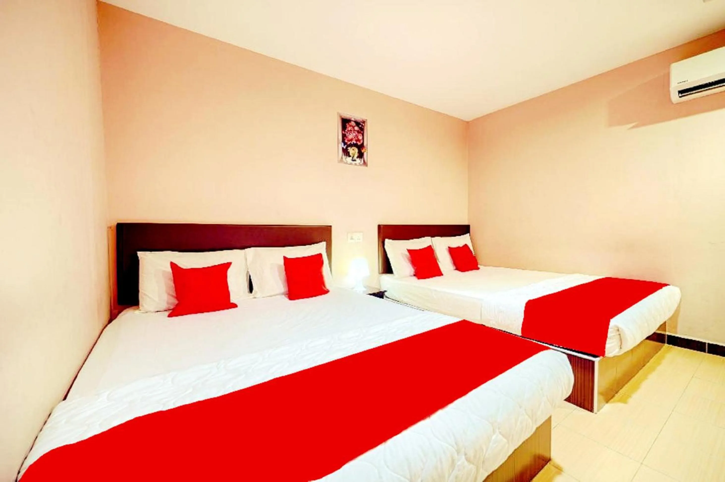Bed in CMN Hotel & Homestay