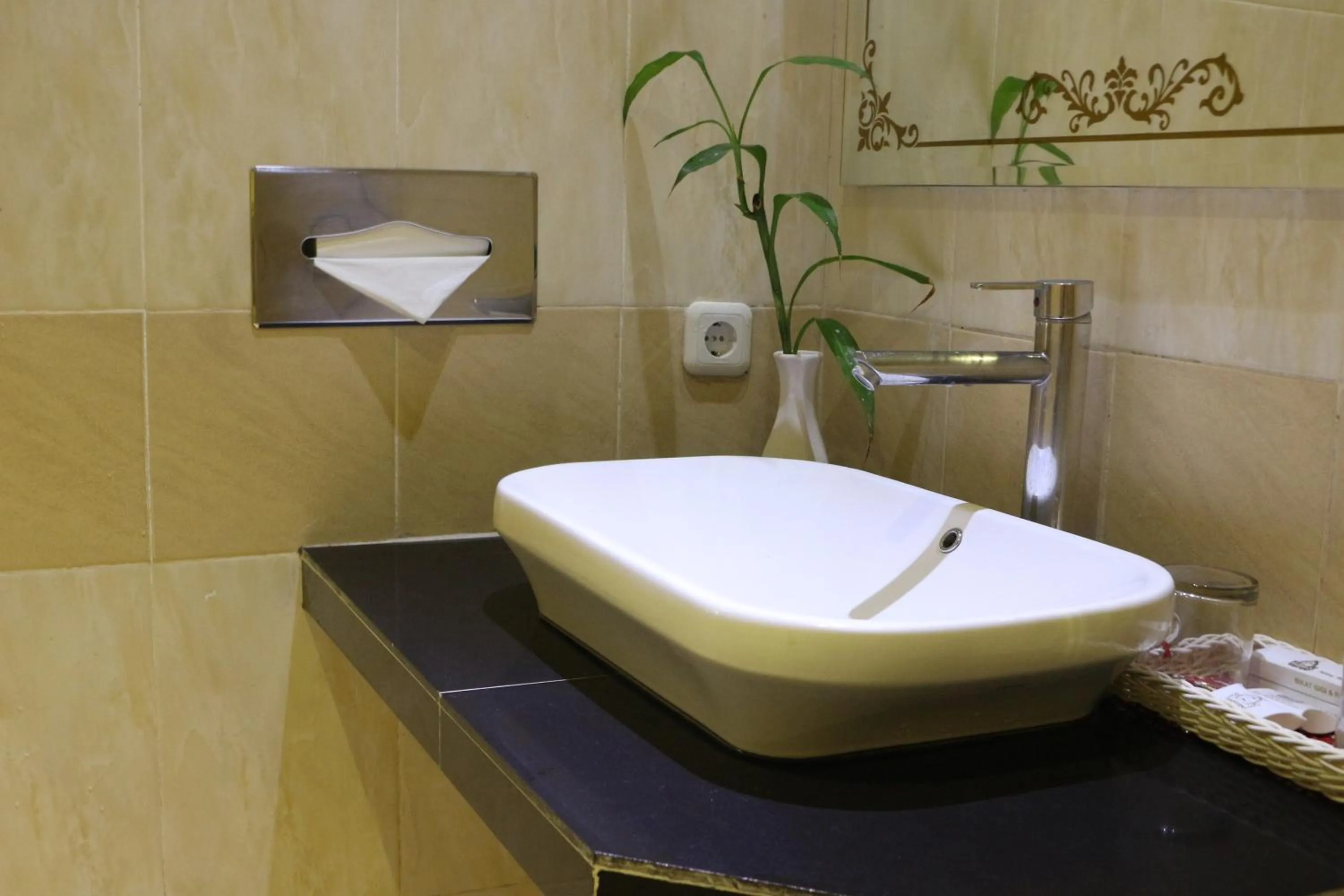 Bathroom in Zamzam Hotel and Convention Batu Powered By Archipelago