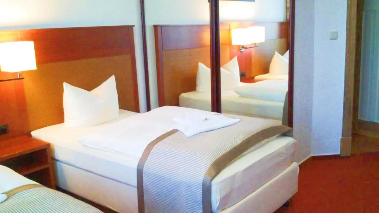 Bed in Hotel Boizenburger Hof