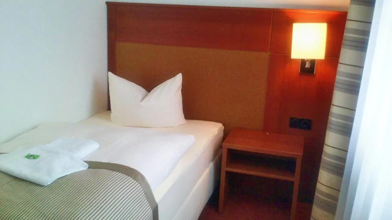 Bed in Hotel Boizenburger Hof