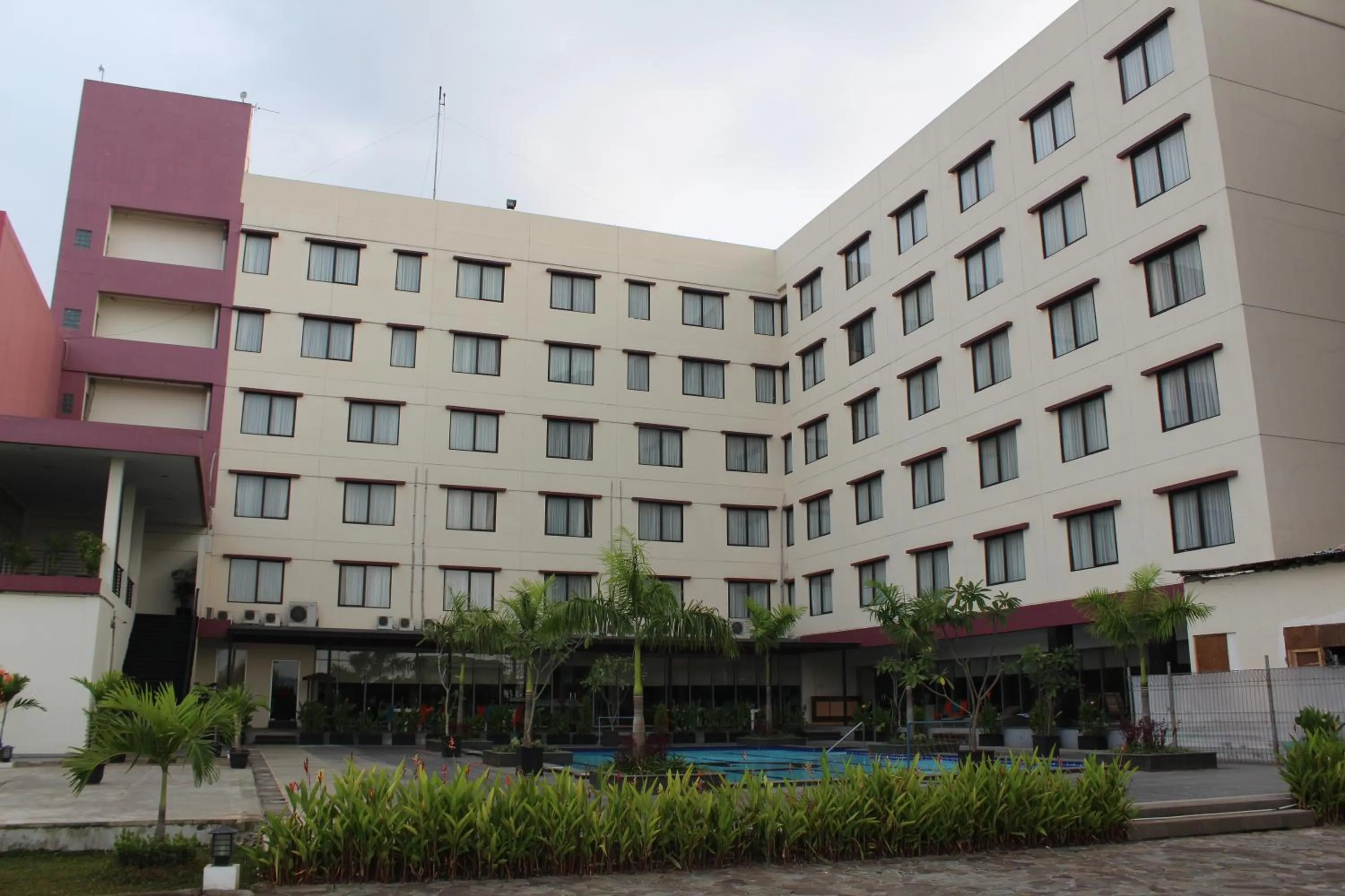 Facade/entrance in Asialink Premier hotel