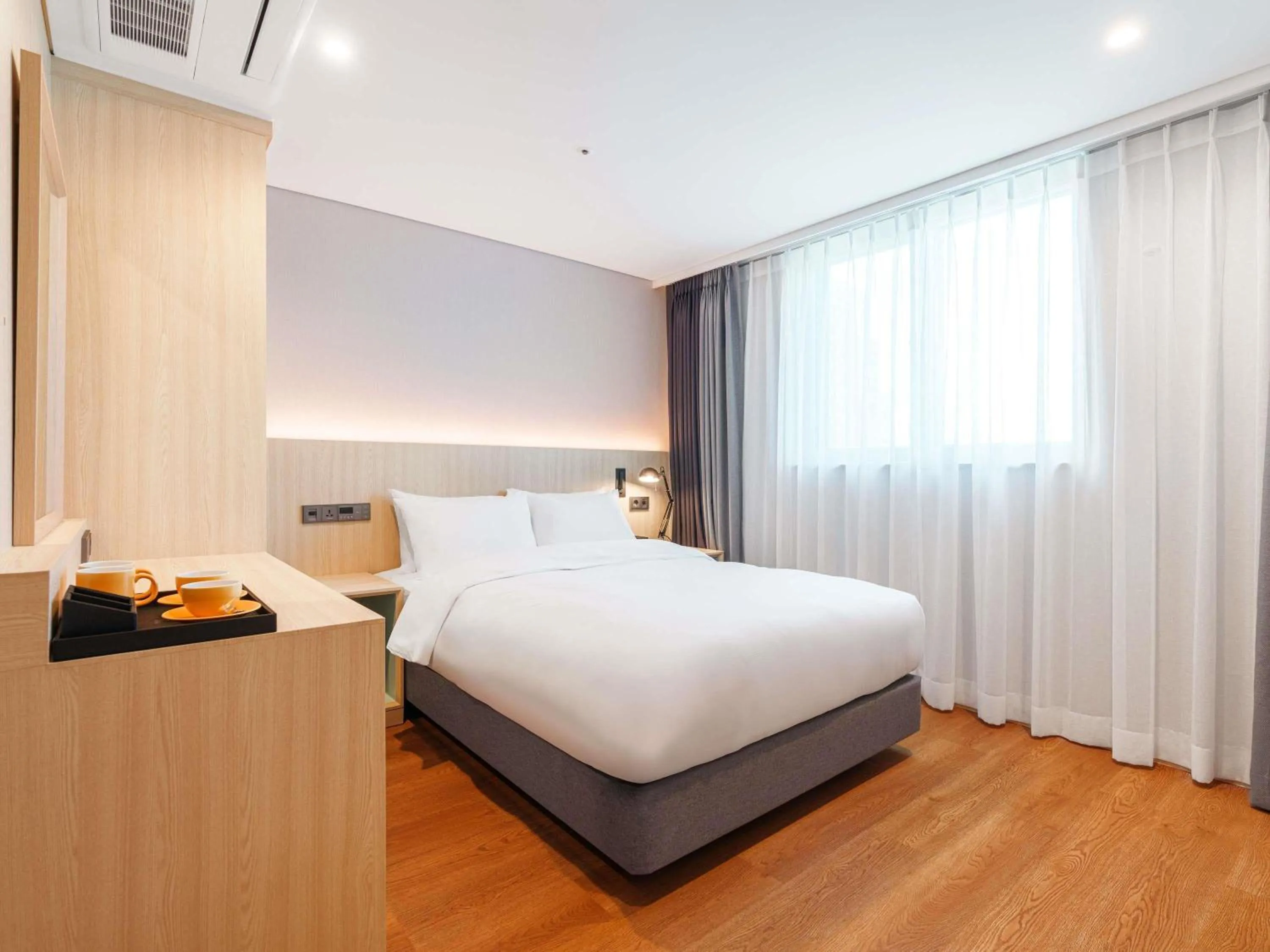 Bedroom, Bed in ibis Styles Ambassador Jeonju City Centre