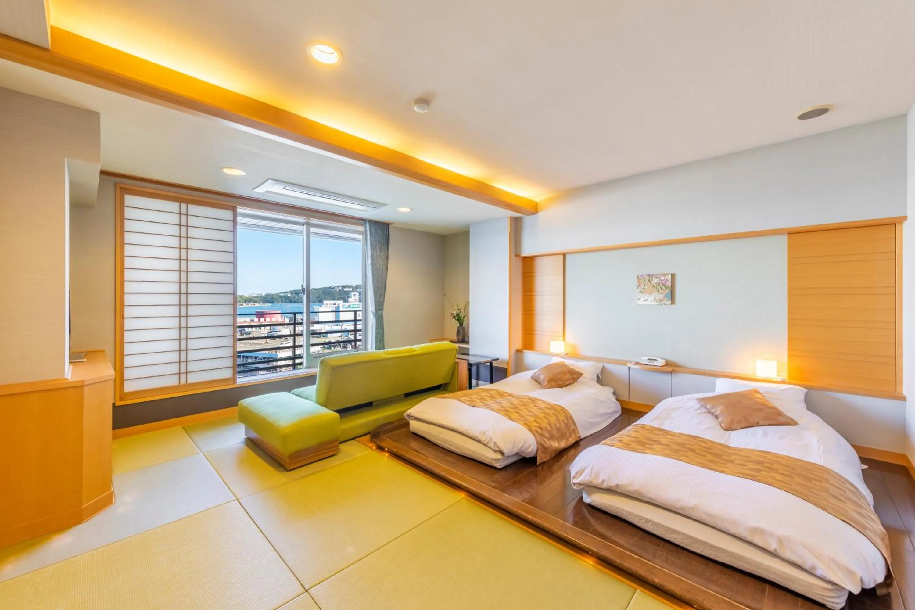 Room with Tatami Area with Ocean View South Wing - Buffet Dinner in Todaya