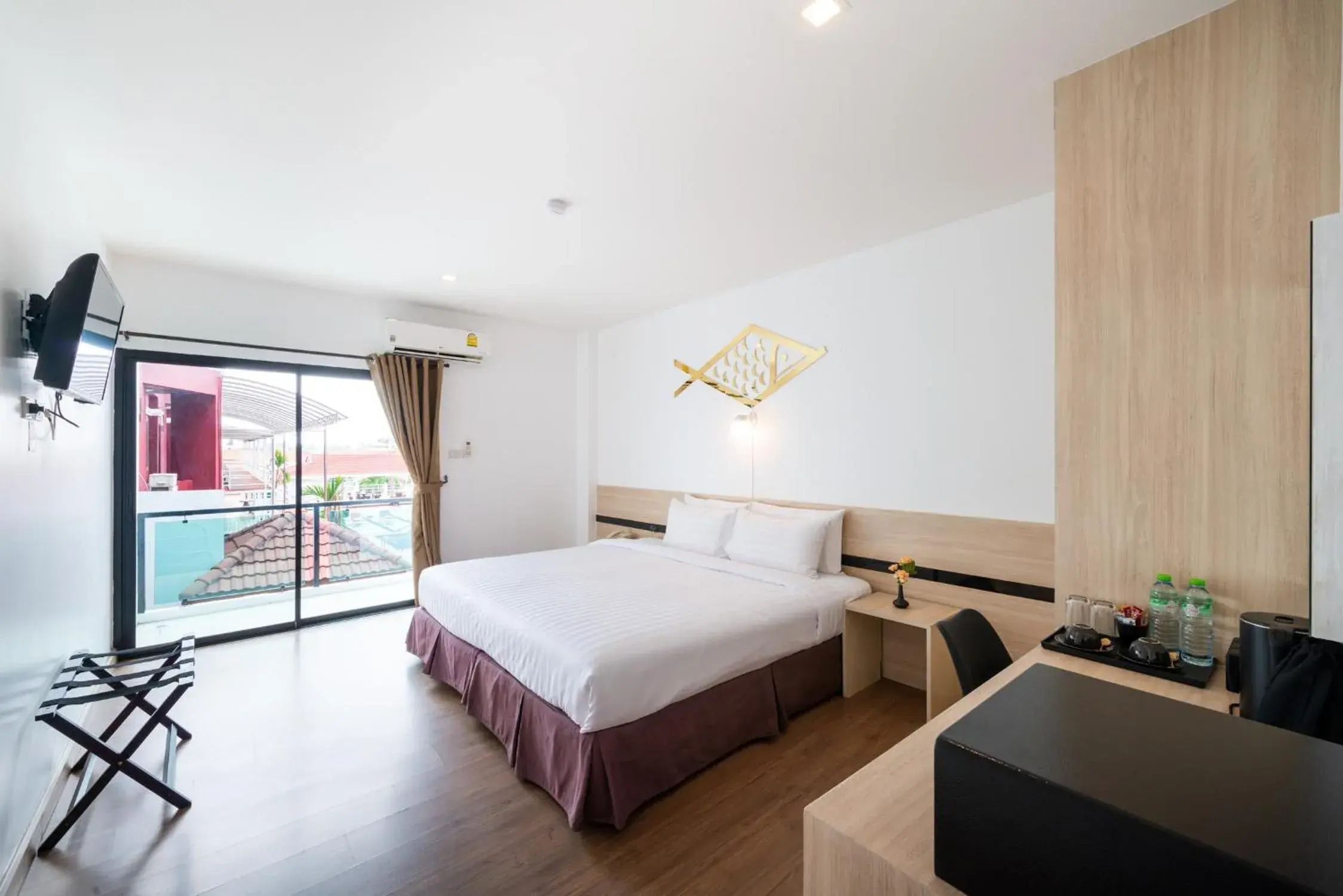 King Room with Pool View in Arawana Regency North Pattaya King Room with Pool View in Arawana Regency North Pattaya